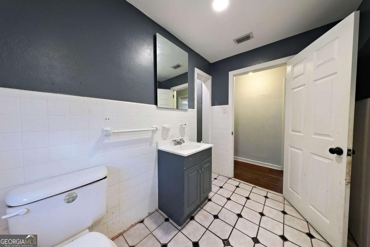 1309 Remington Avenue Property Photo 19