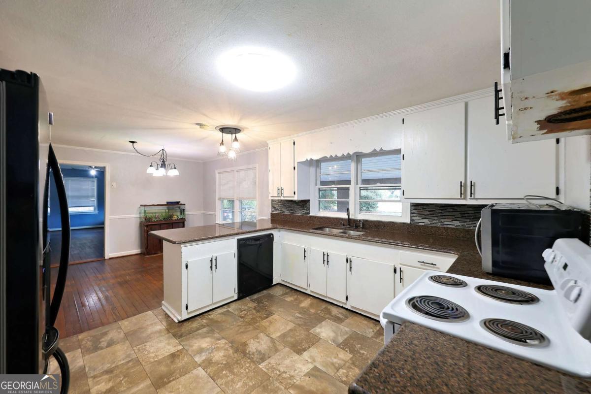 1309 Remington Avenue Property Photo 29