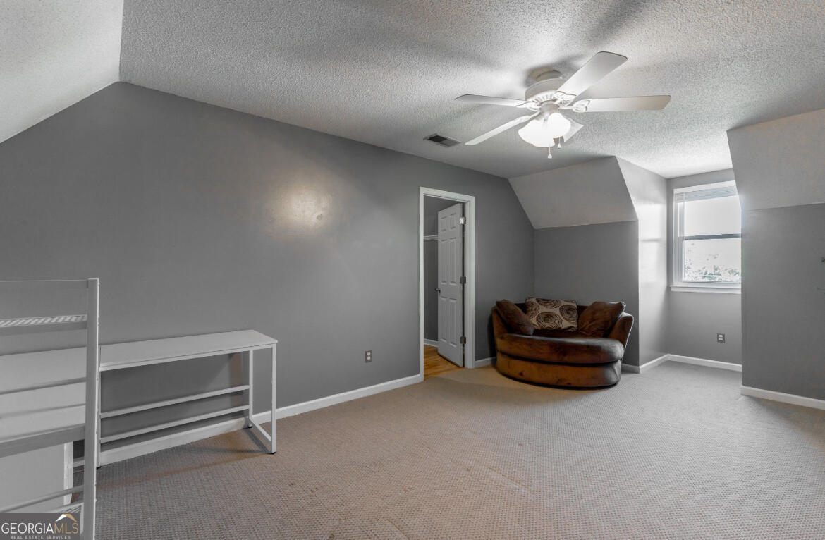 621 Lee Drive Property Photo 11