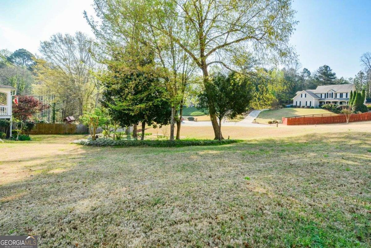 5045 Southern Trace Drive Property Photo 4