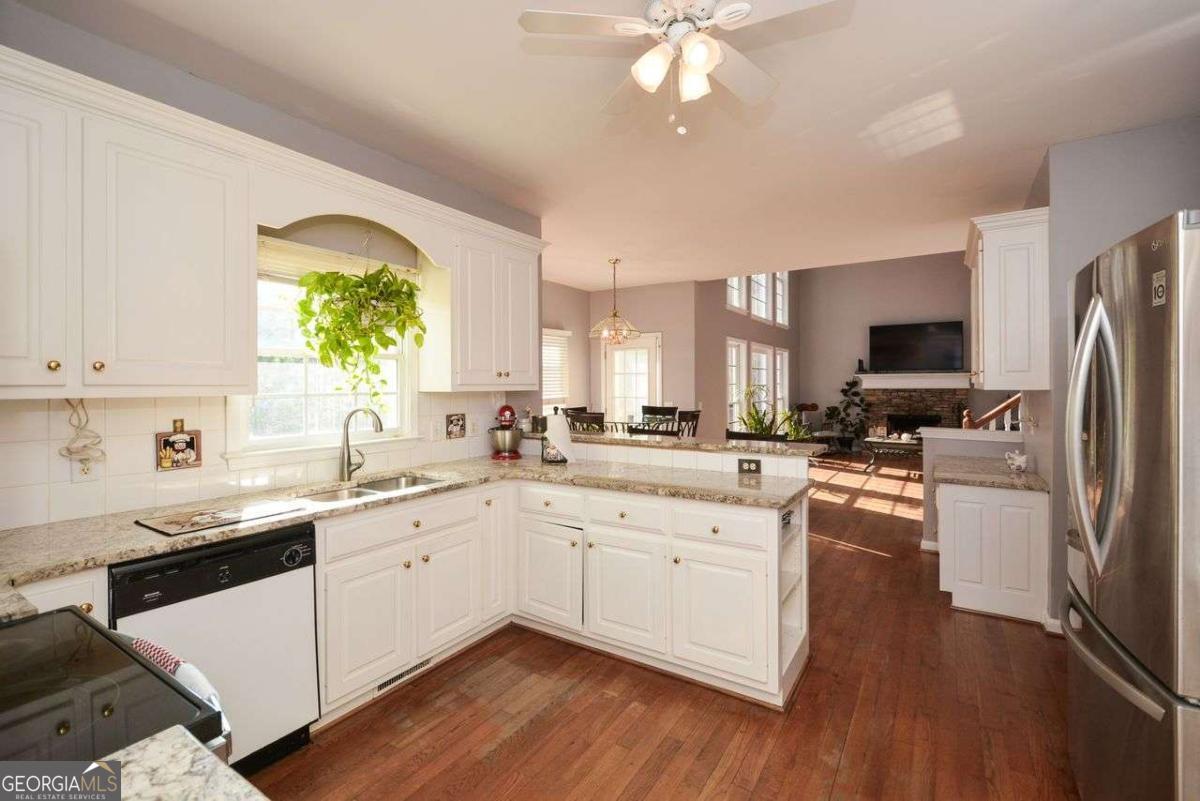5045 Southern Trace Drive Property Photo 24