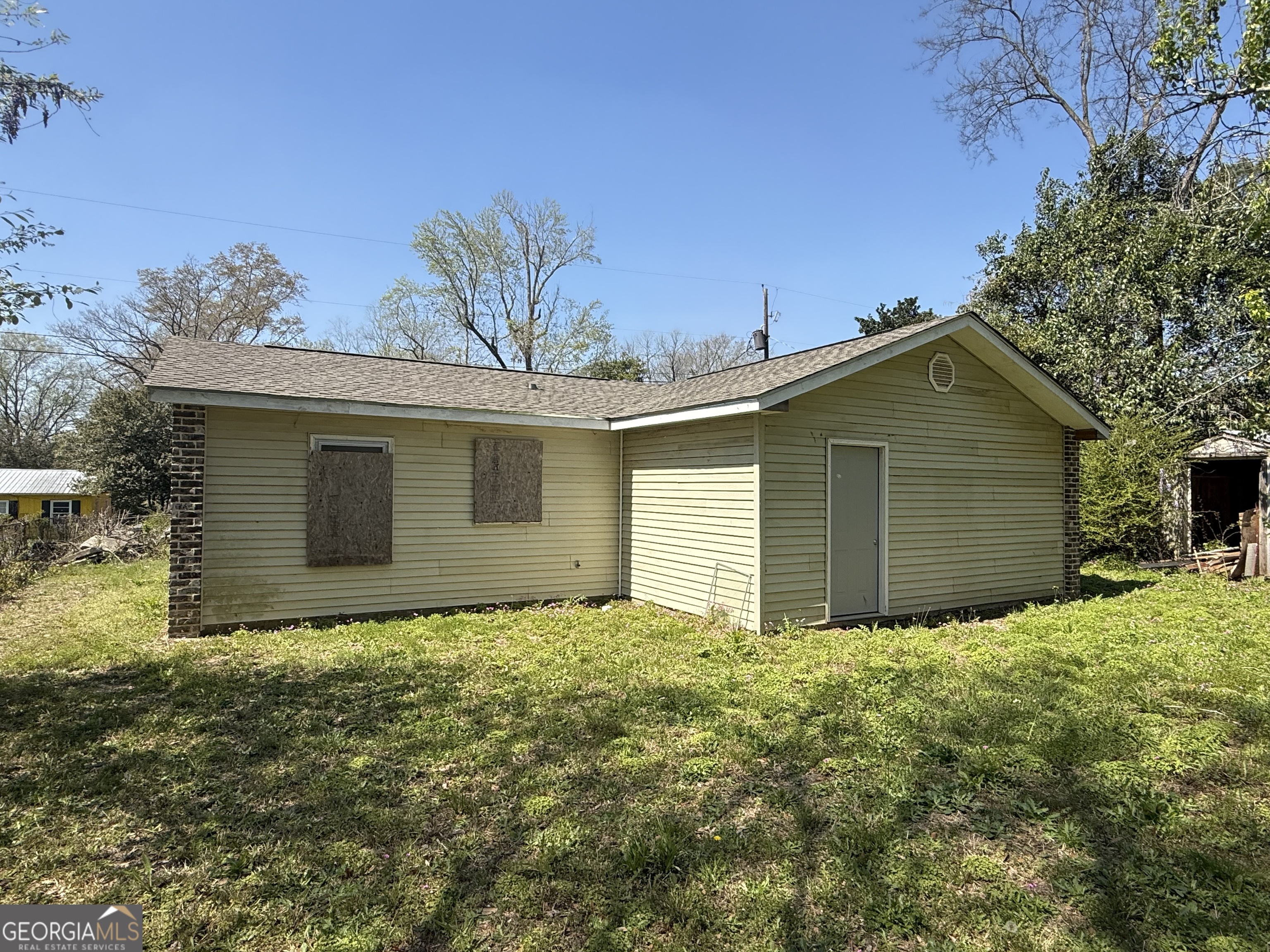 5760 Frederica Place Property Photo 2