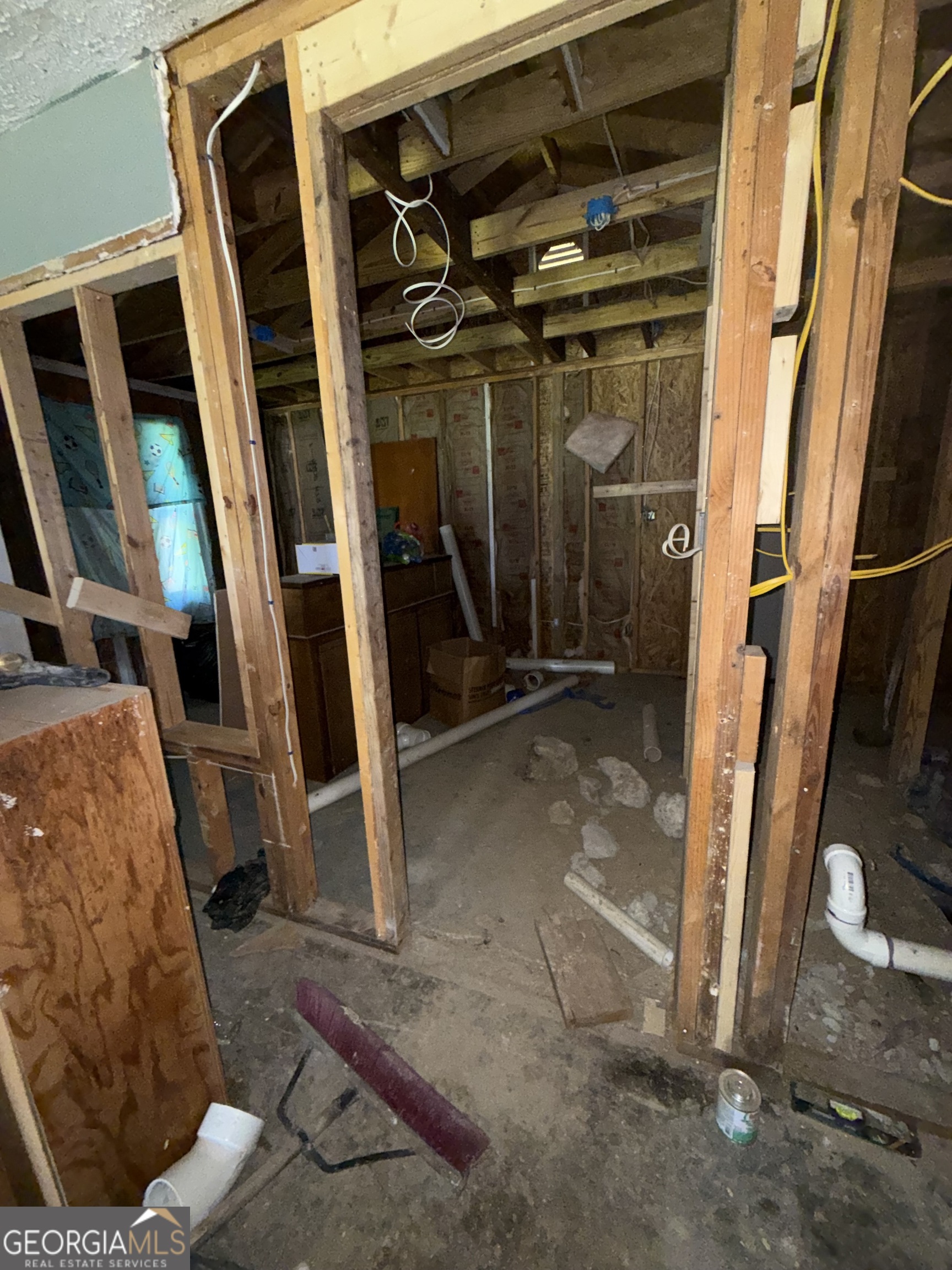 5760 Frederica Place Property Photo 11
