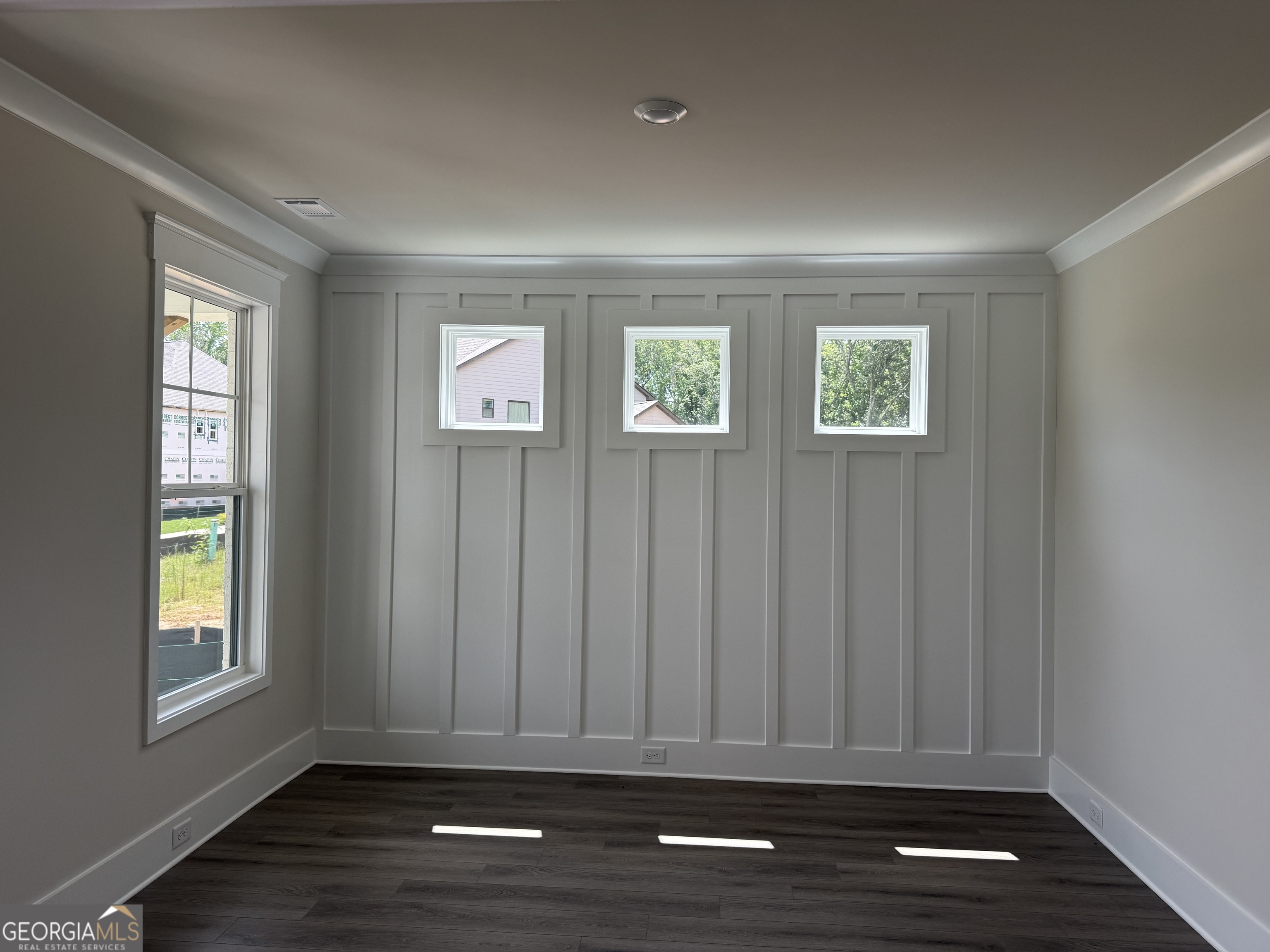 562 Winding Rose Drive Property Photo 3
