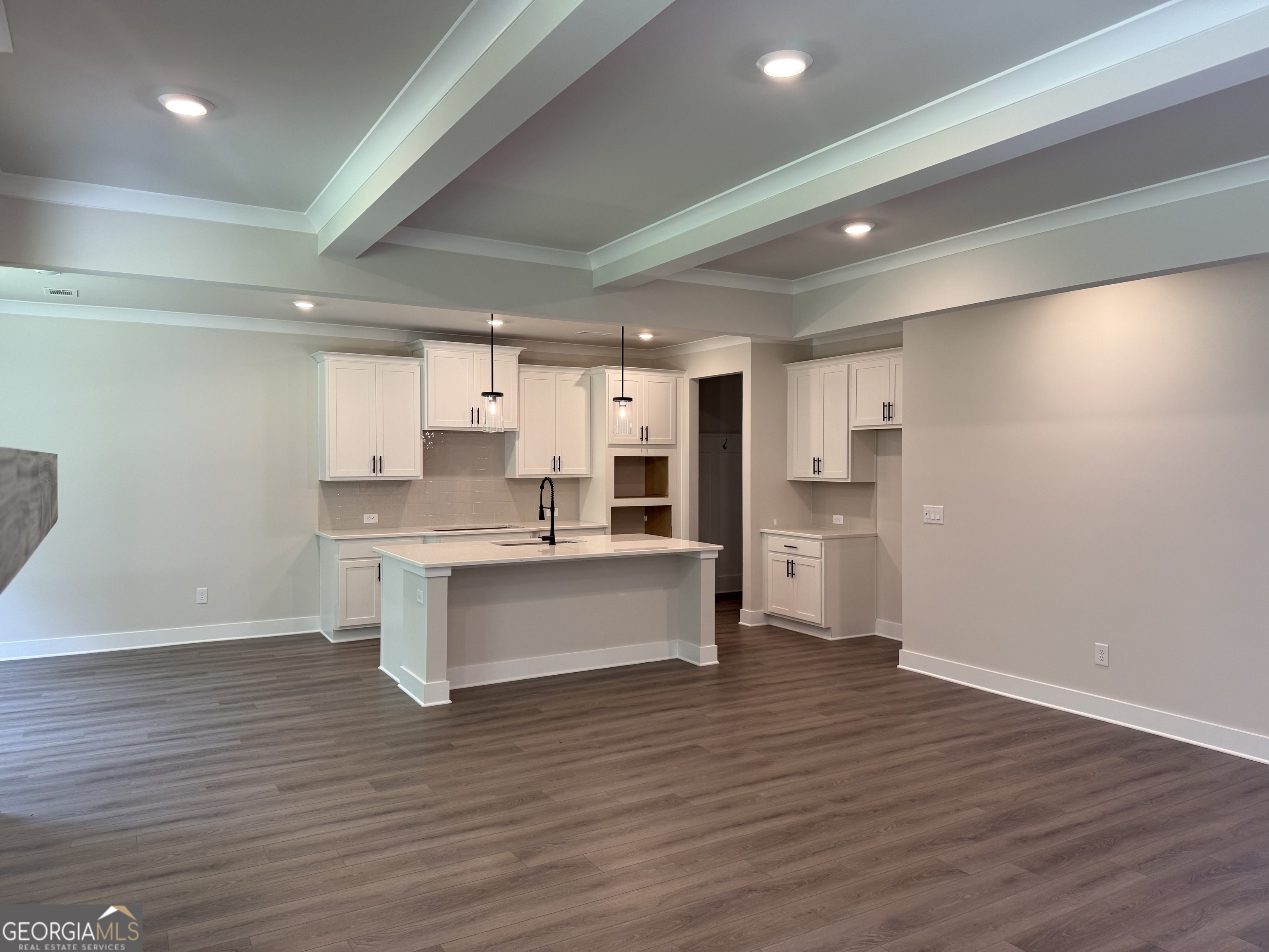 562 Winding Rose Drive Property Photo 13