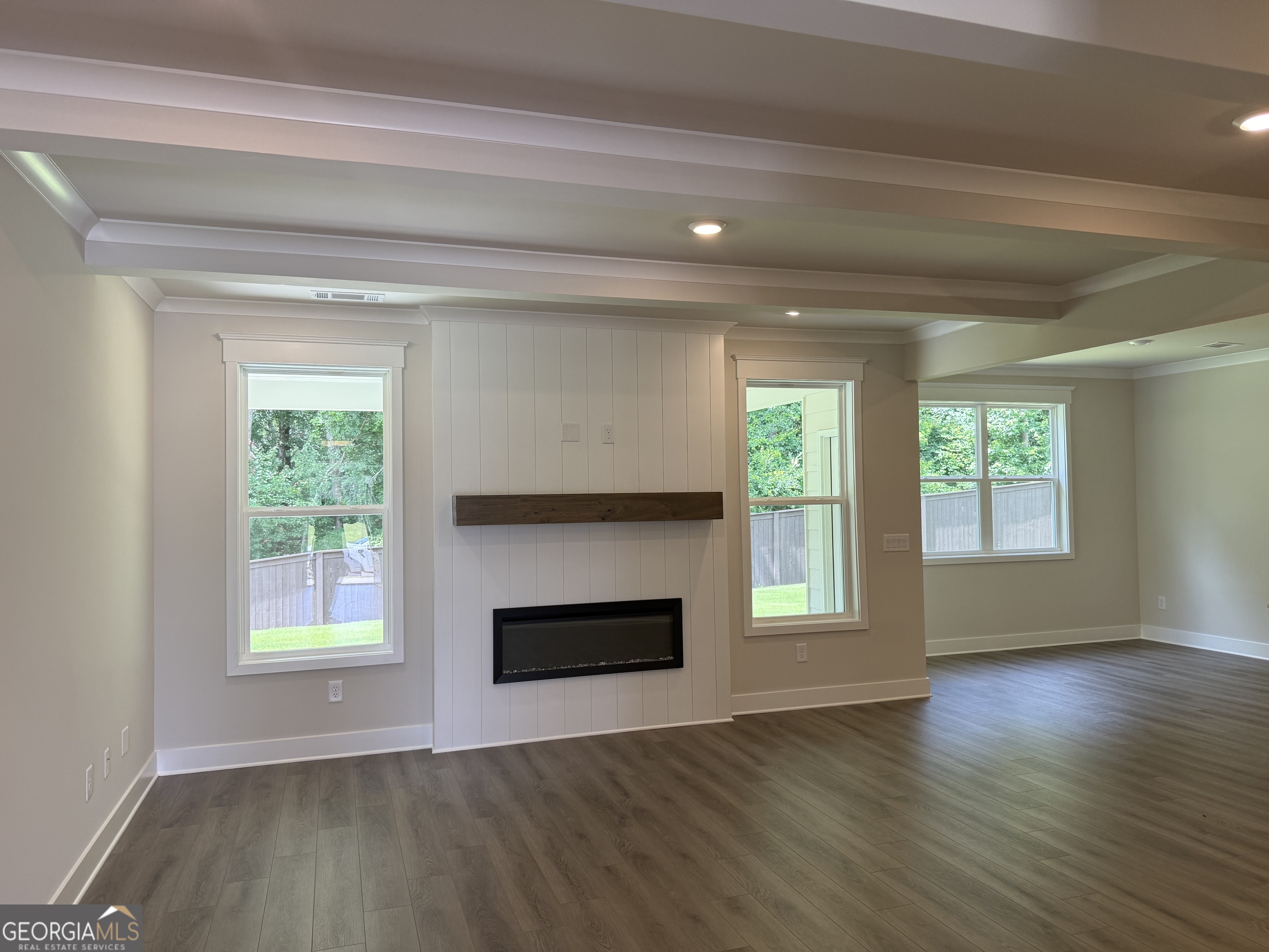 562 Winding Rose Drive Property Photo 15