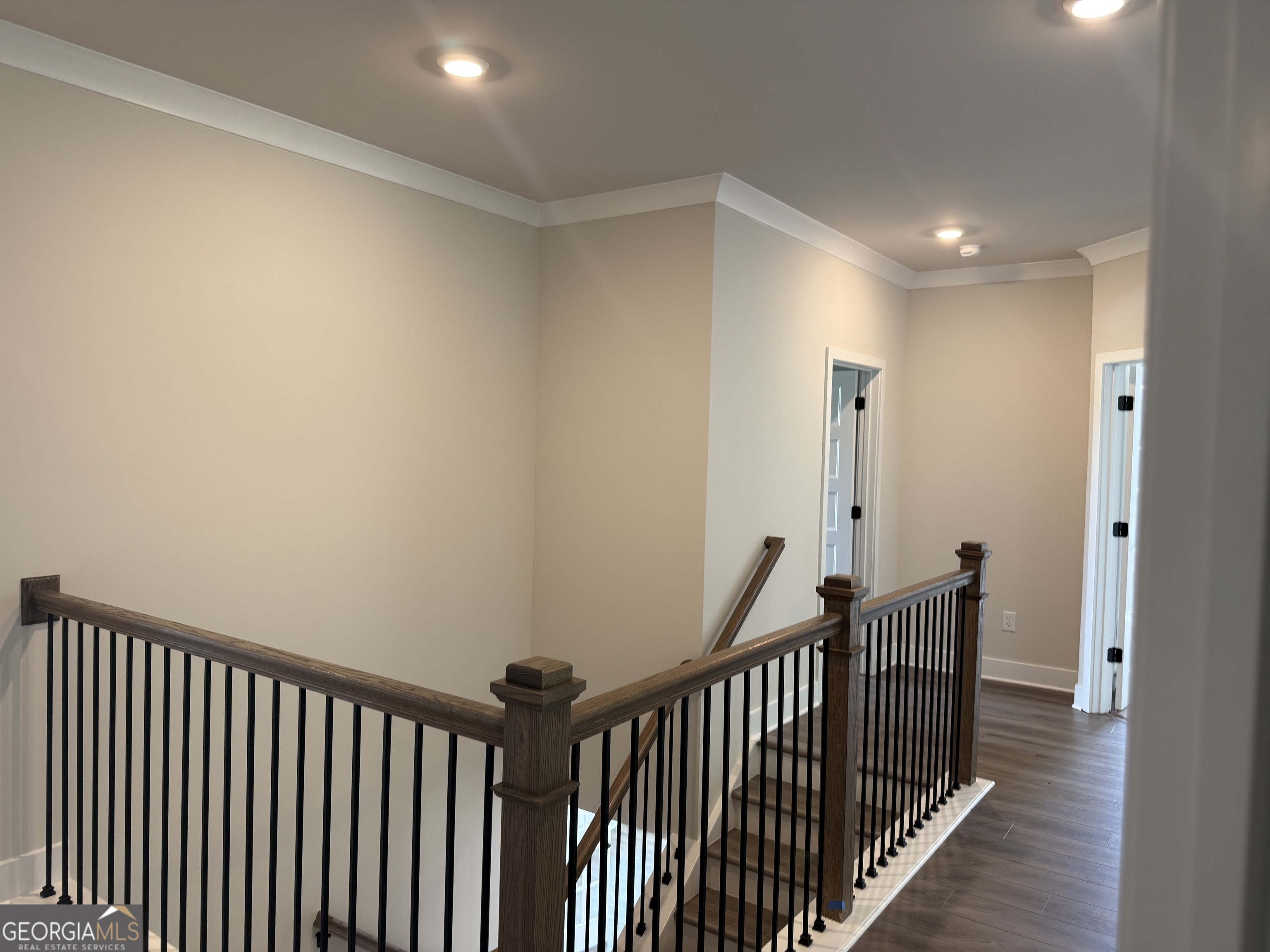 562 Winding Rose Drive Property Photo 35