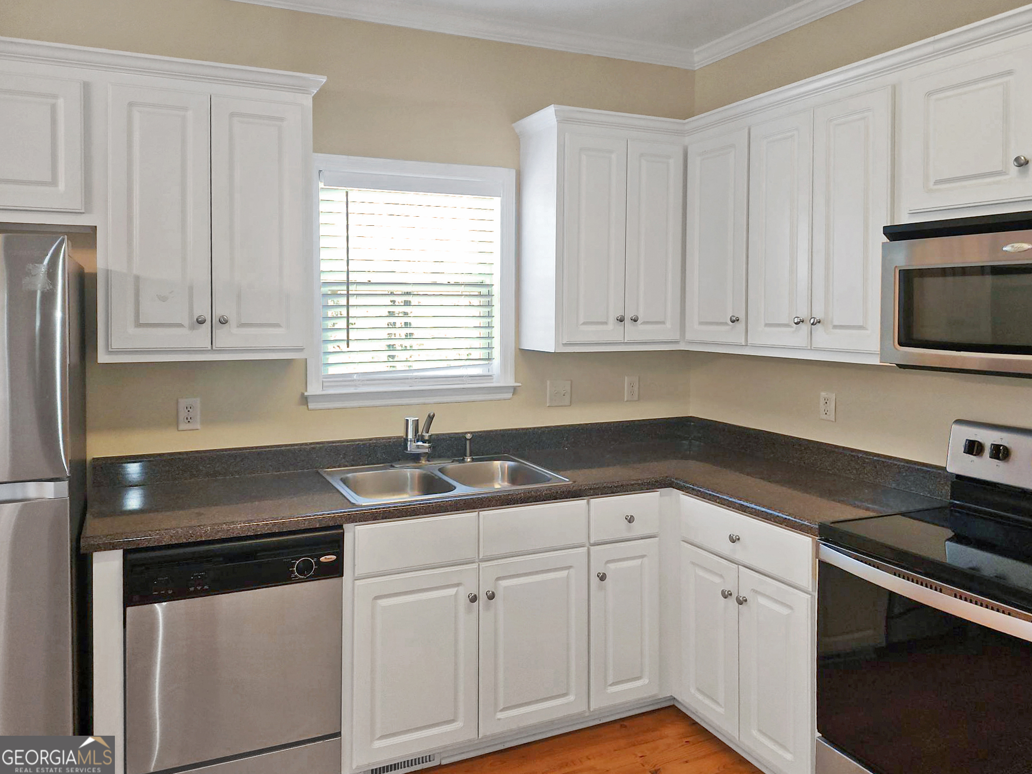 2819 Burdette Drive Property Photo 15