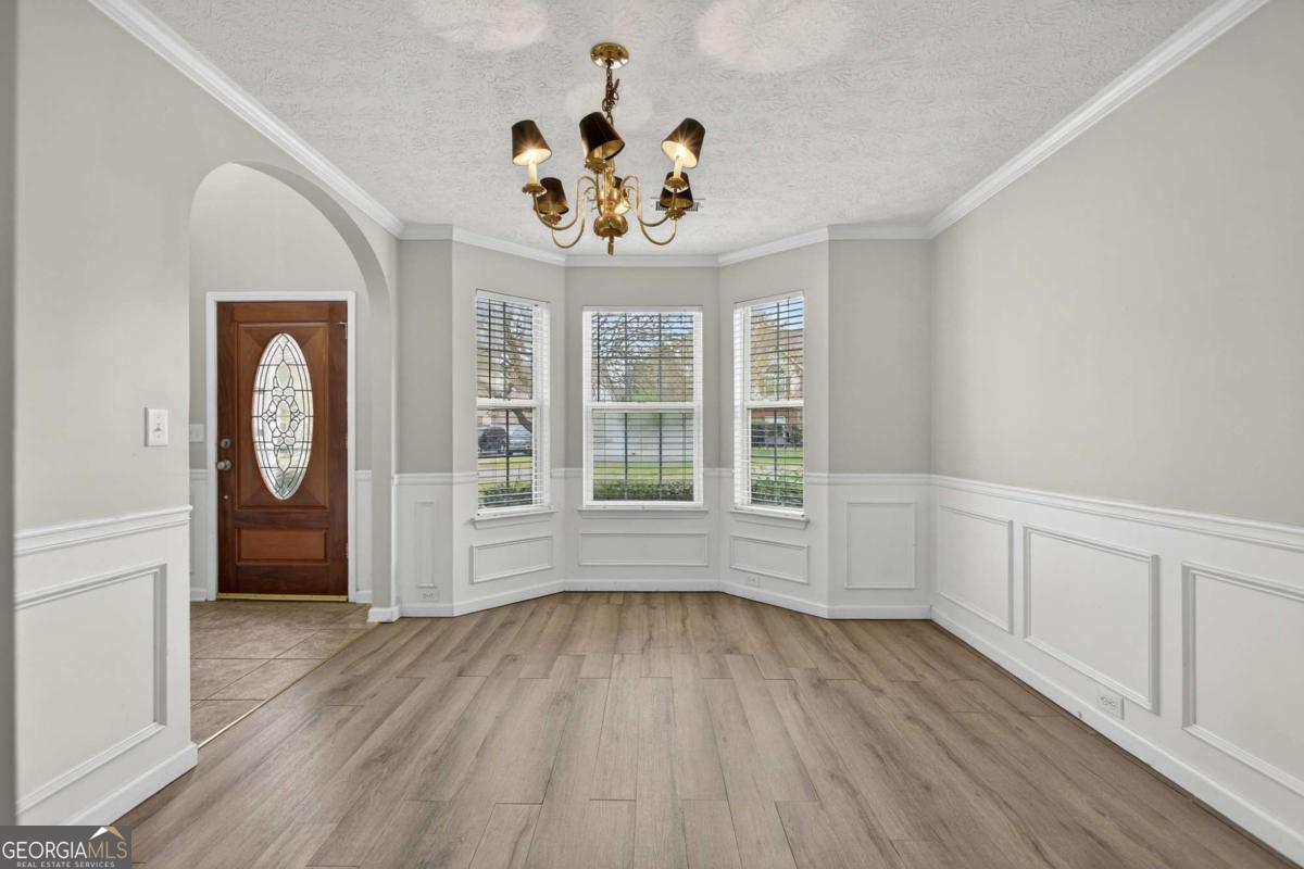 45 Polo Fields Ne Property Photo 12