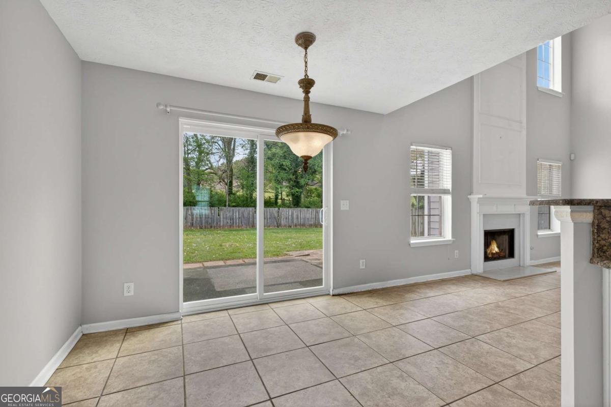 45 Polo Fields Ne Property Photo 16