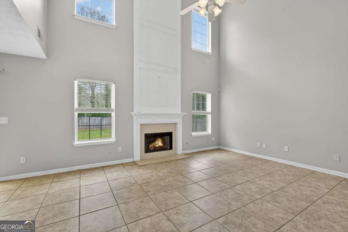 45 Polo Fields Ne Property Photo 22