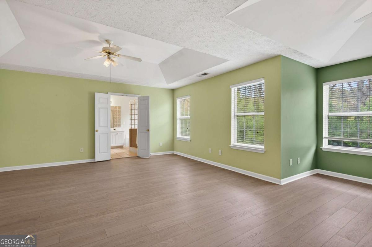 45 Polo Fields Ne Property Photo 30