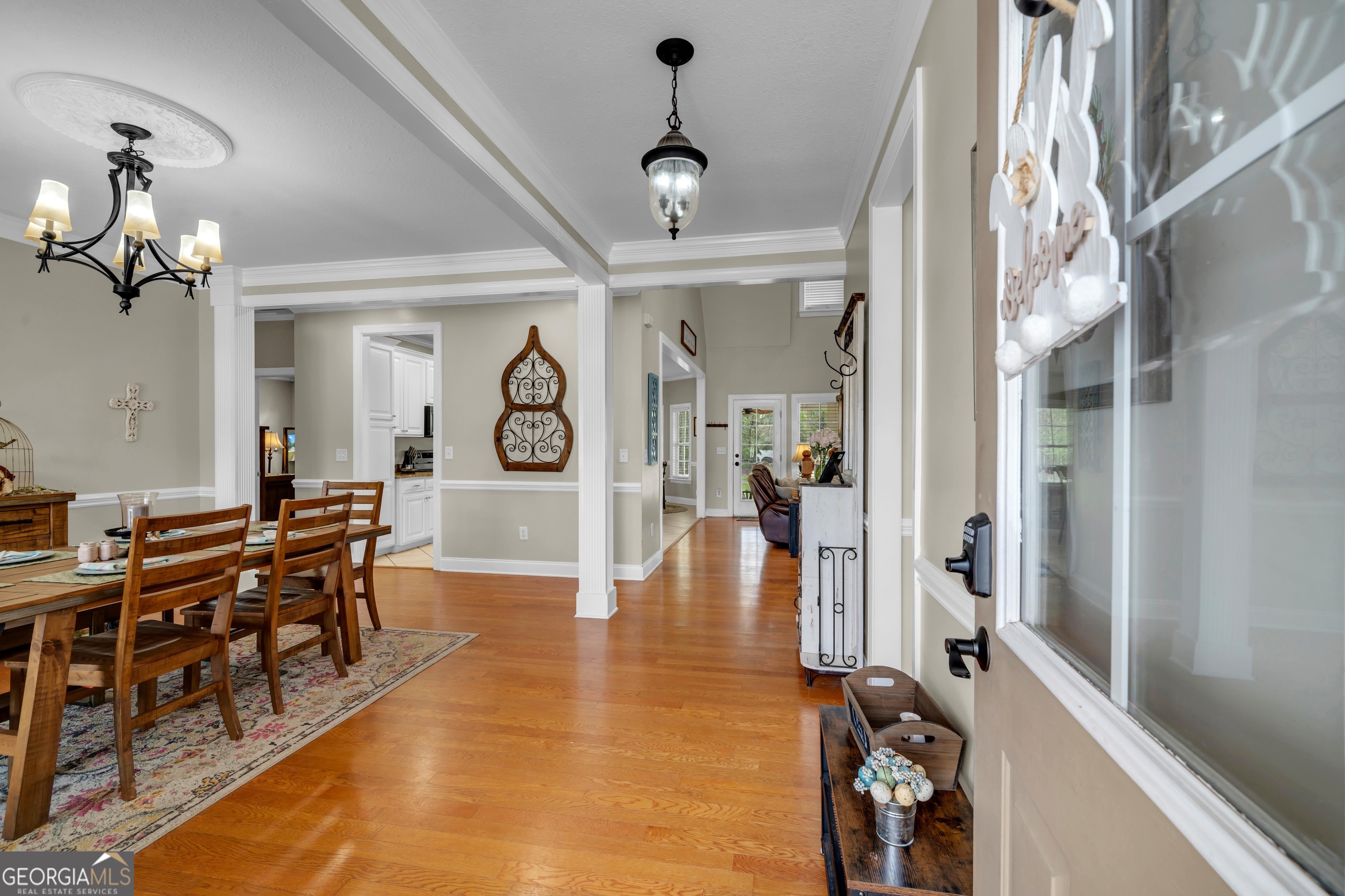 208 Hedge Row Property Photo 4