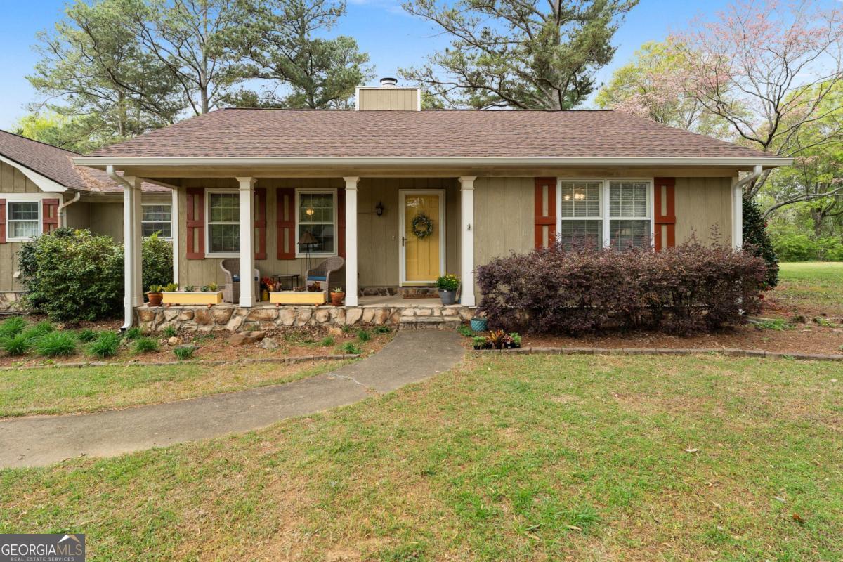 140 Plymouth Drive Property Photo 4