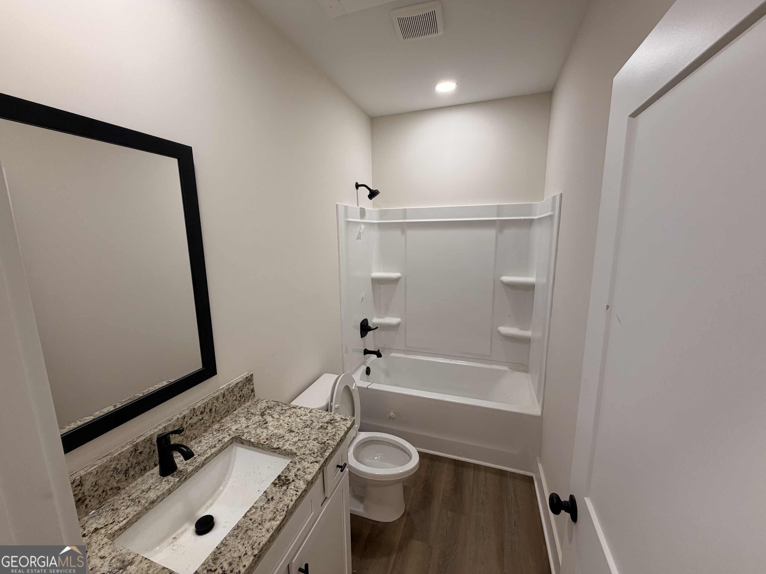 667 Cherokee Lane Property Photo 8