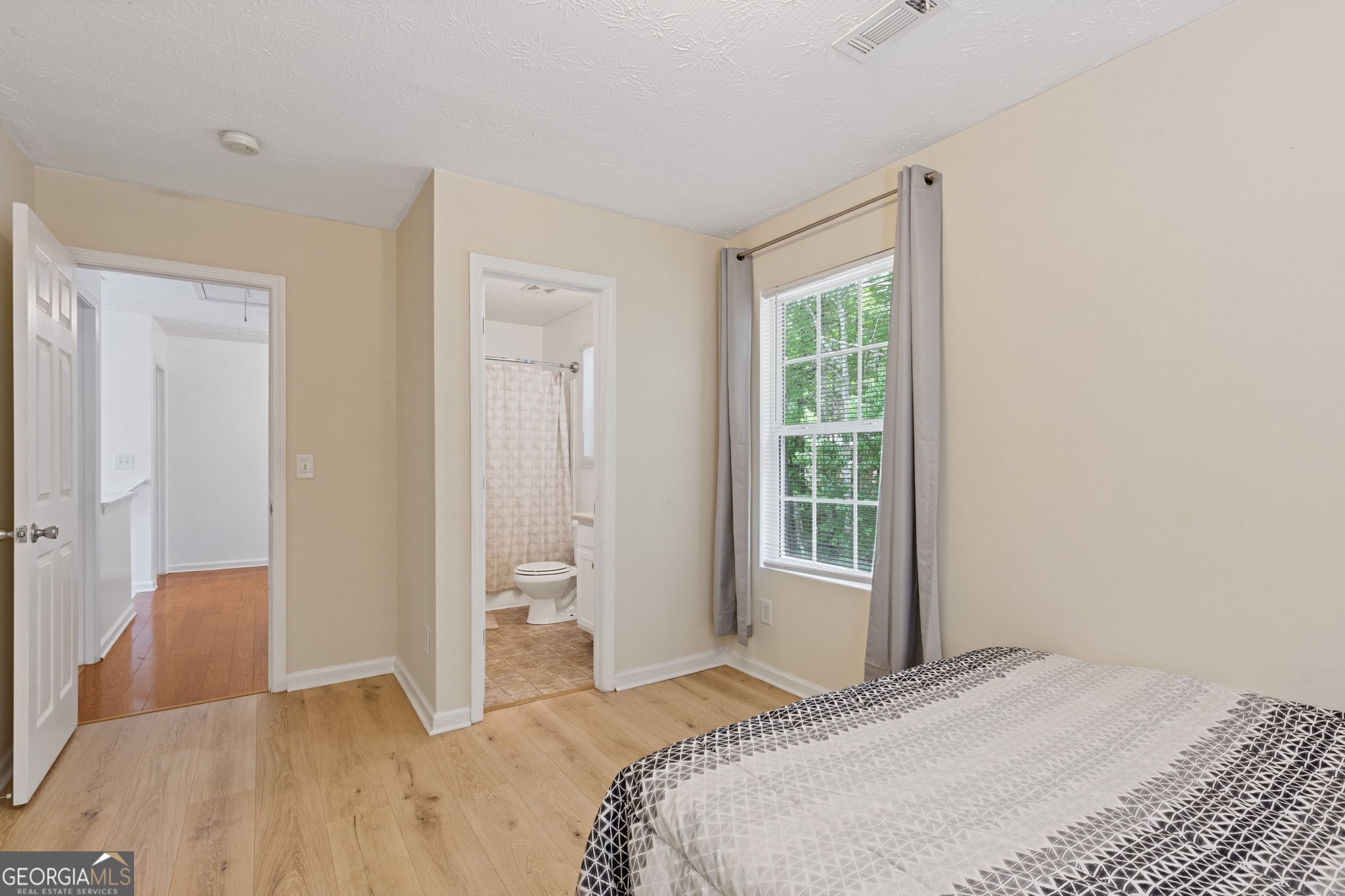 1450 Steam Engine Way Ne Property Photo 15
