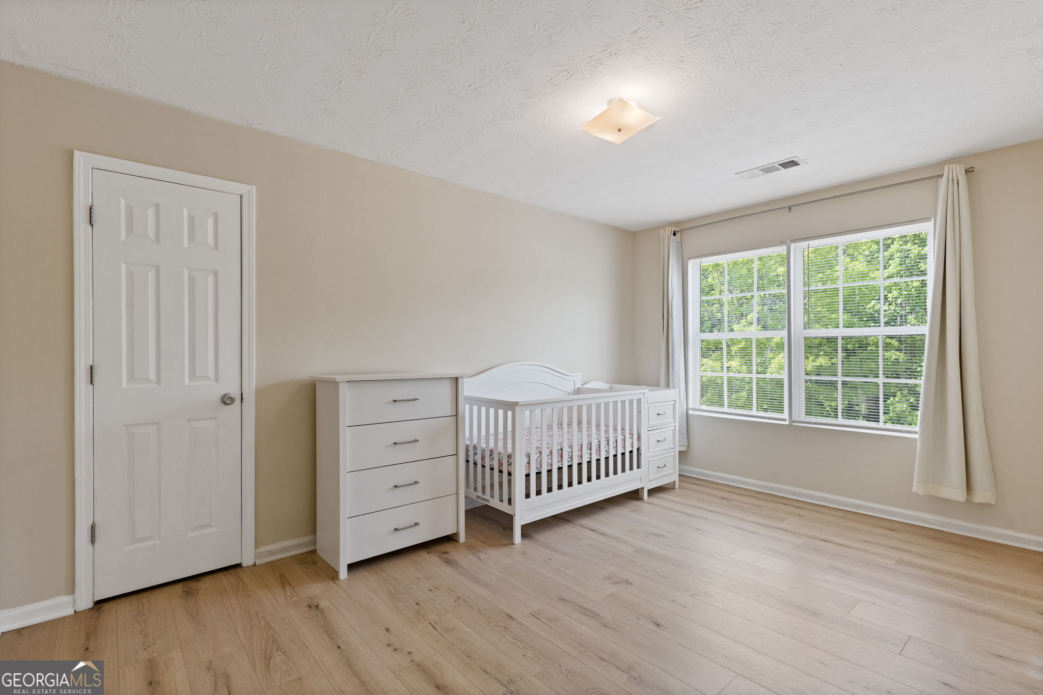 1450 Steam Engine Way Ne Property Photo 17