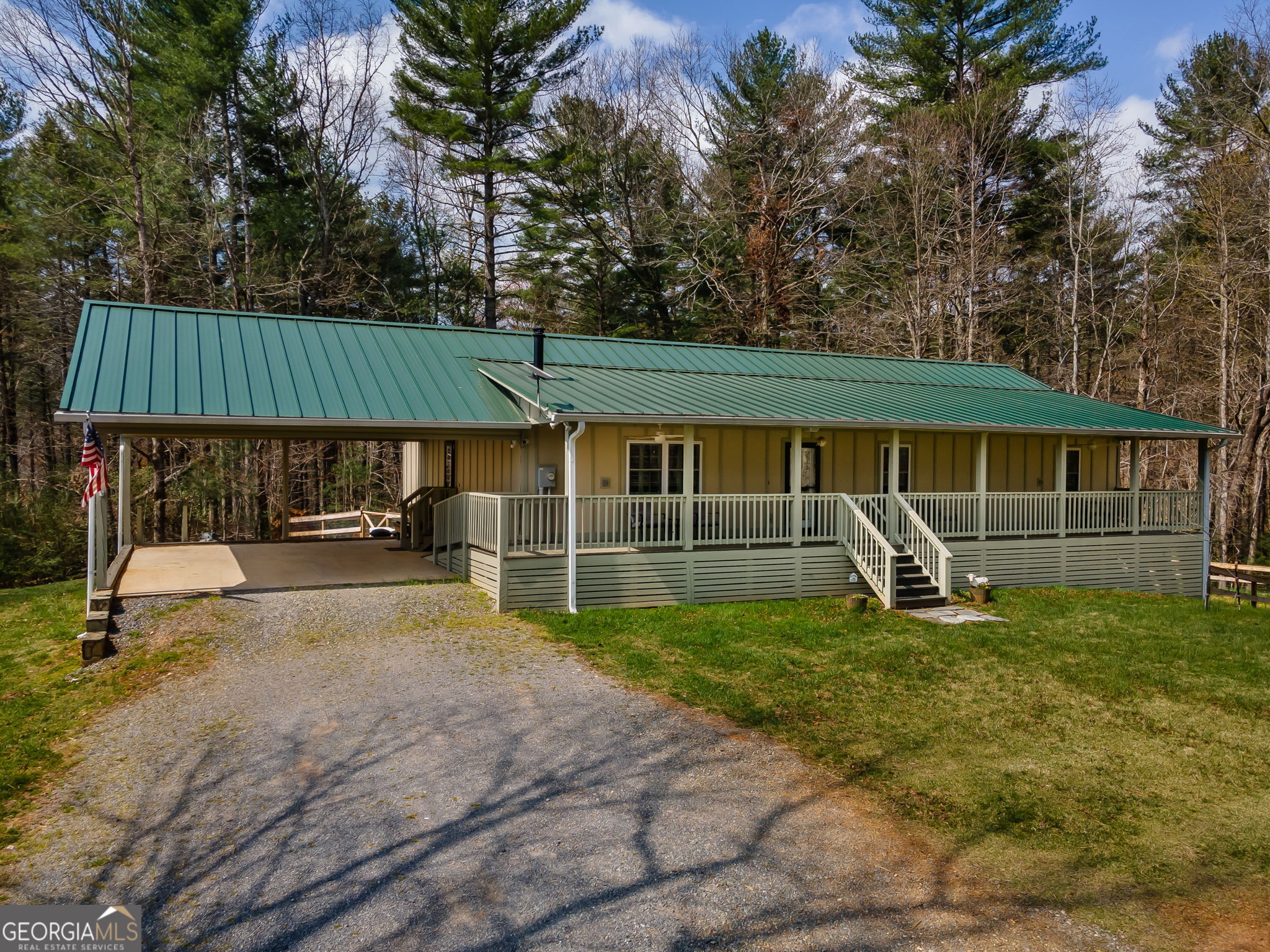 1132 Hells Hollow Road Property Photo 1