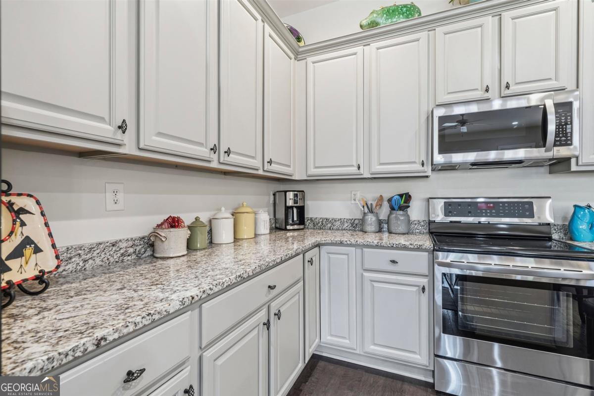 1051 Portside Court Property Photo 25