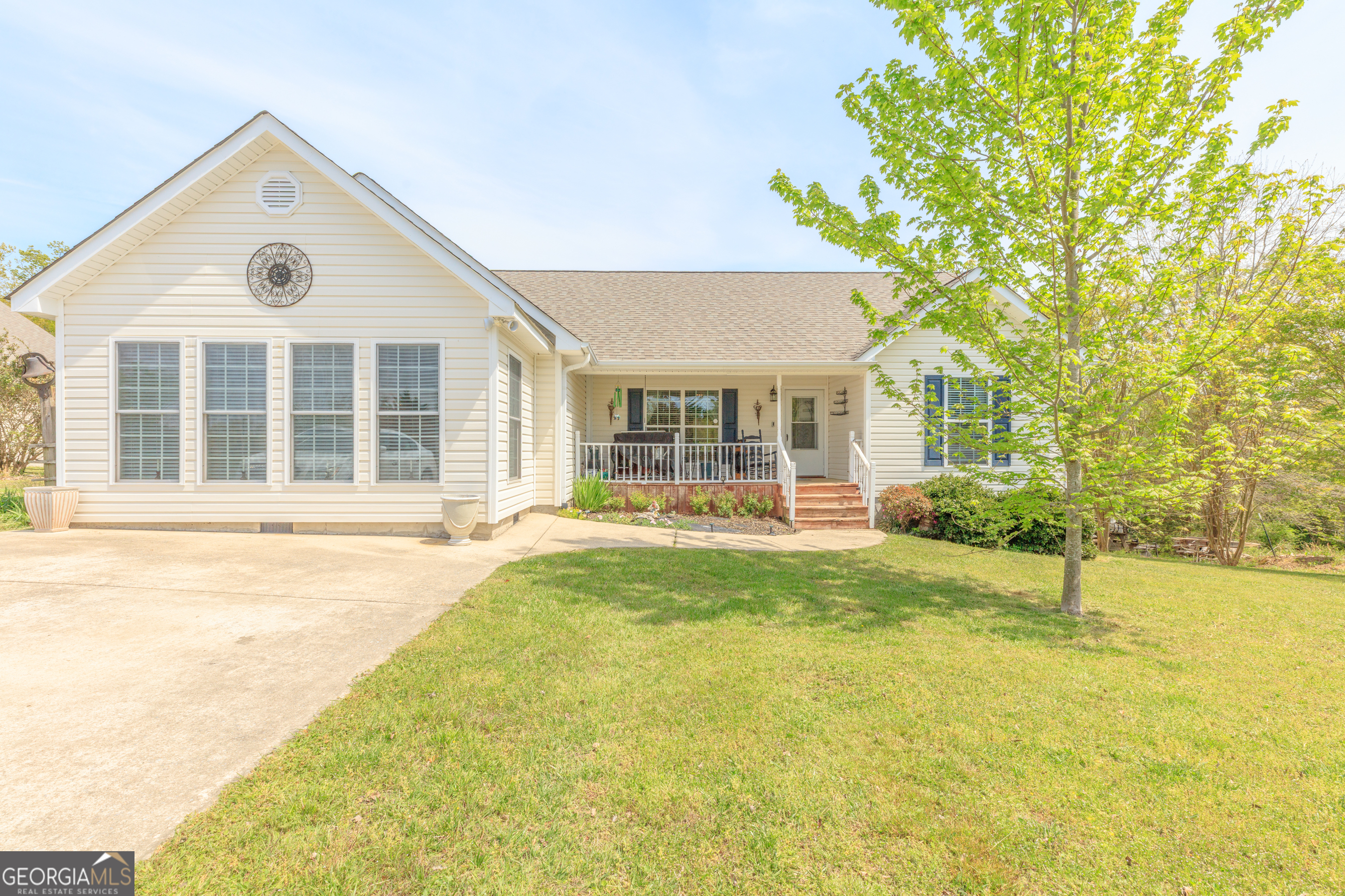 765 Greenbush Road Property Photo 1