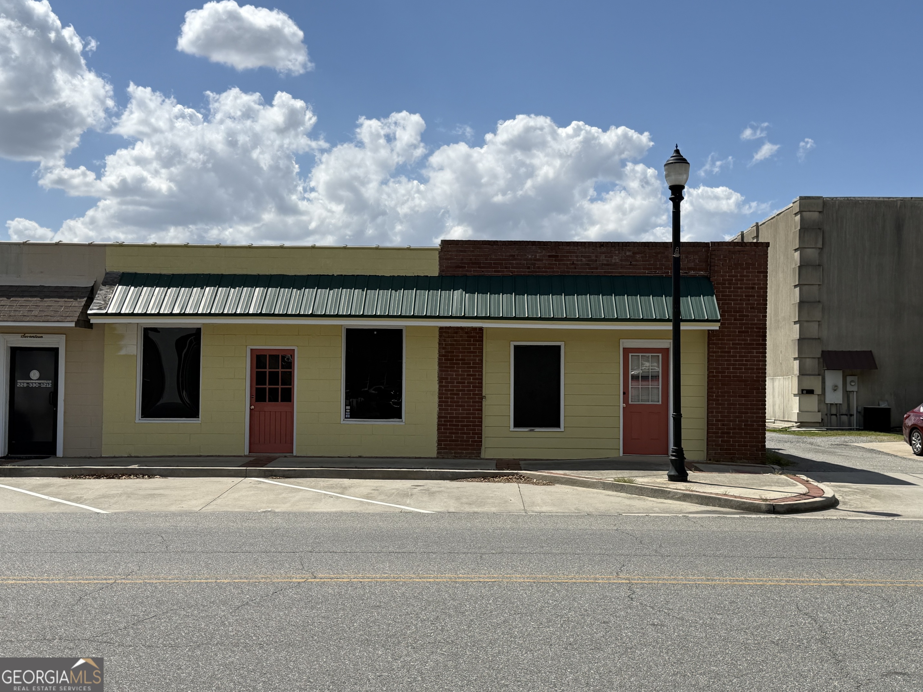 11 S Harney Street Property Photo 1