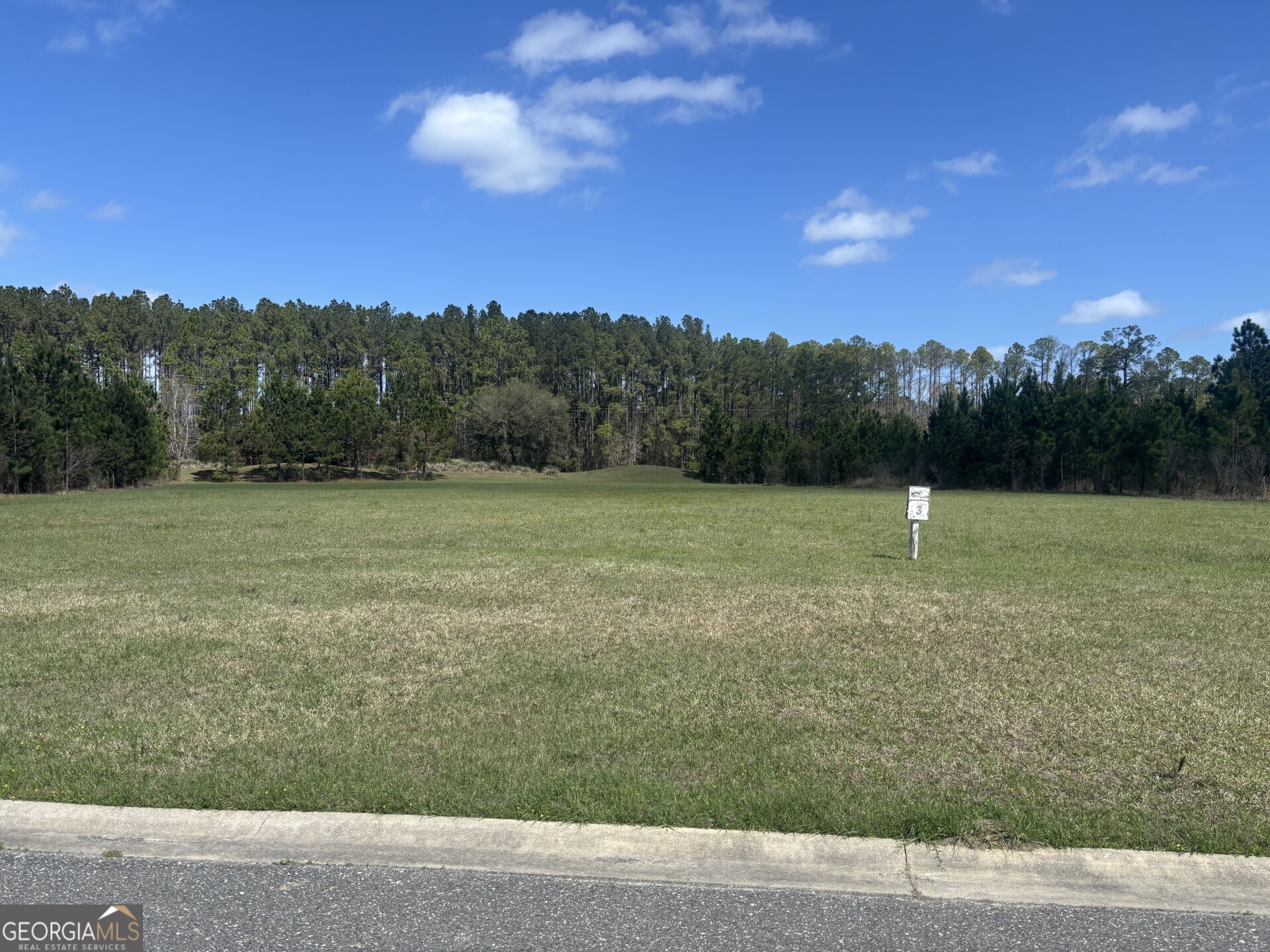 111 Longshore Drive Property Photo 1