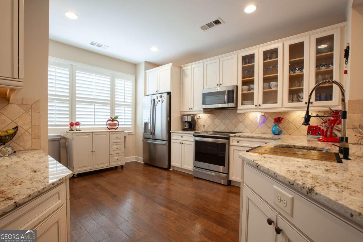 3541 Cresswind Parkway Sw Property Photo 5