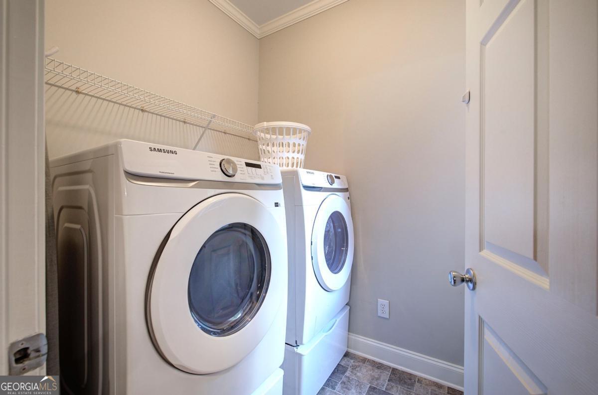 618 Manor Way Property Photo 18