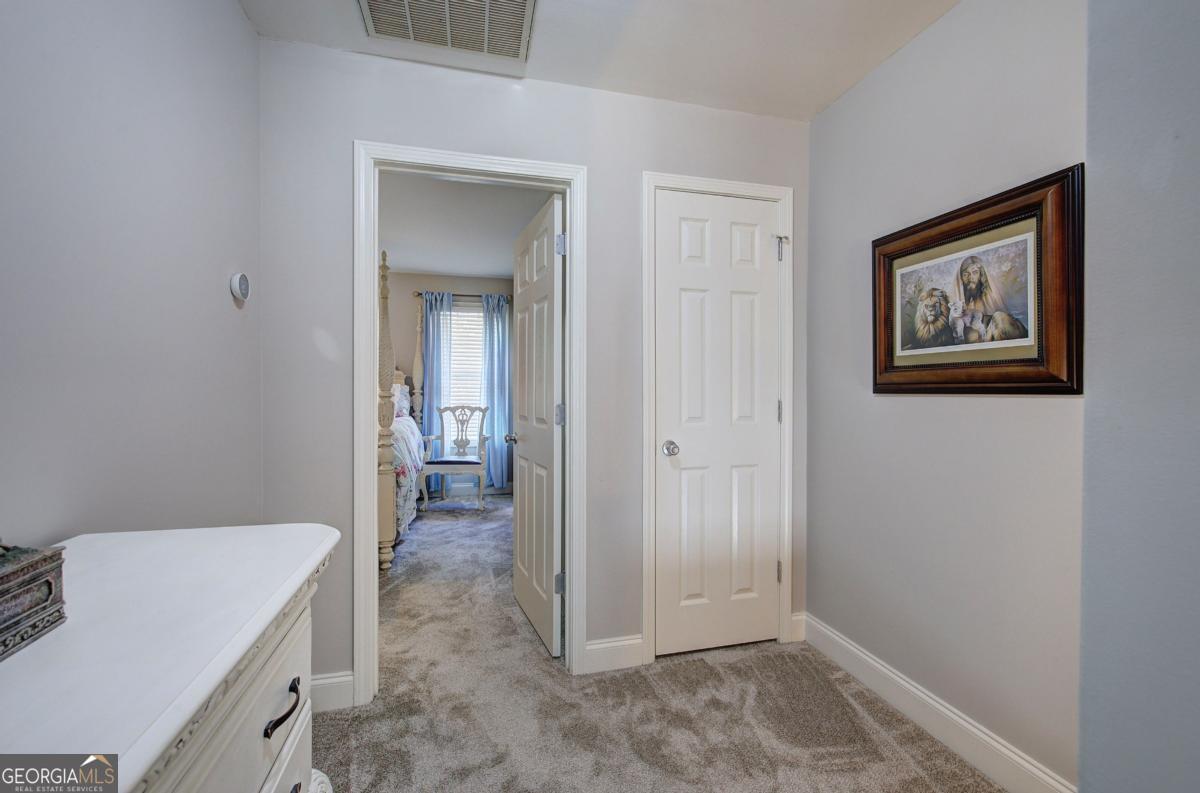 618 Manor Way Property Photo 25