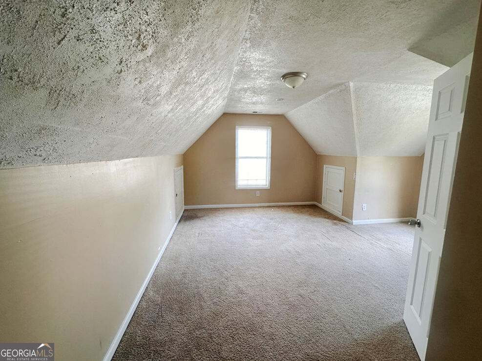 8036 Harmony Lakes Drive Property Photo 10