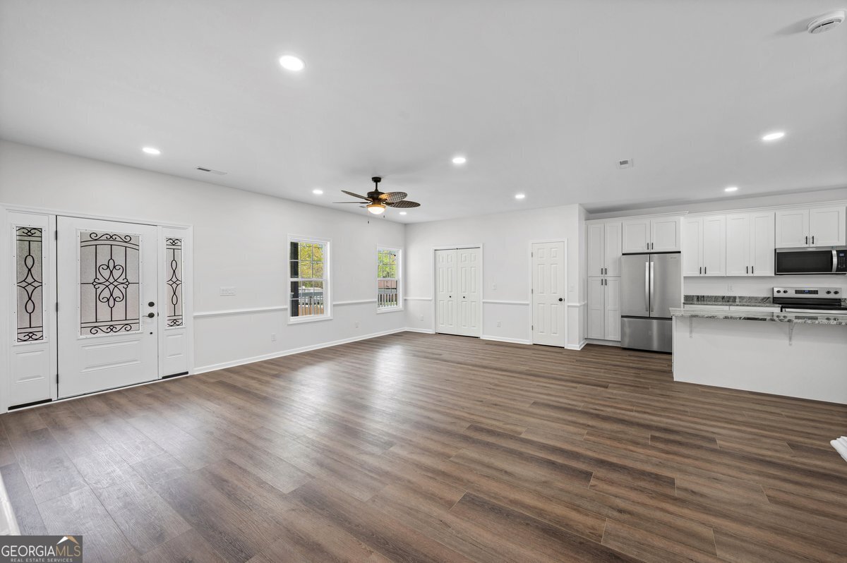 186 Salem Drive Property Photo 13