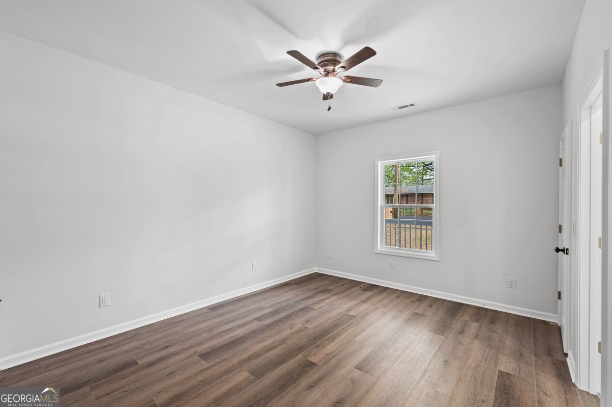 186 Salem Drive Property Photo 24