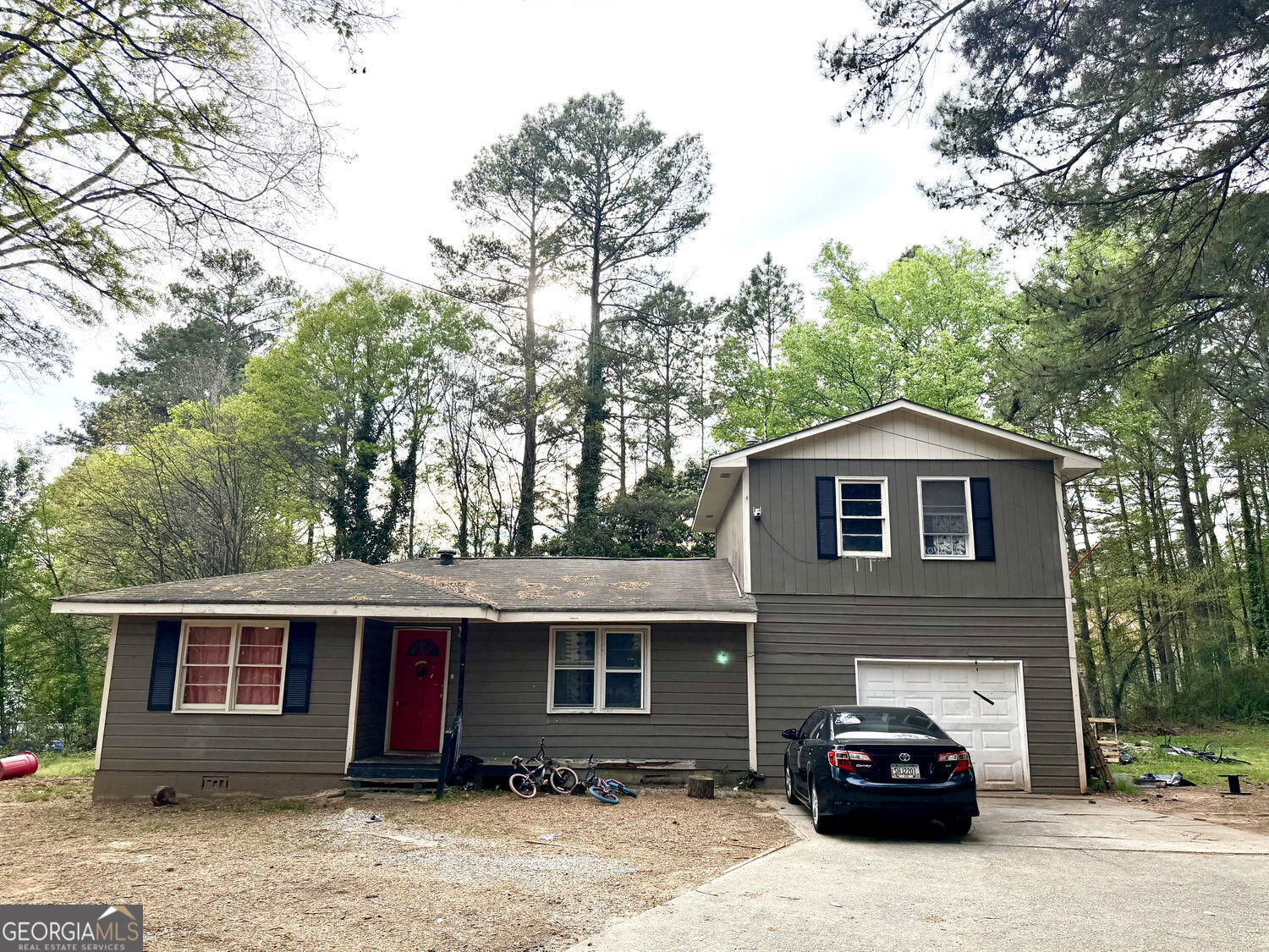 5411 Williams Road Property Photo 1