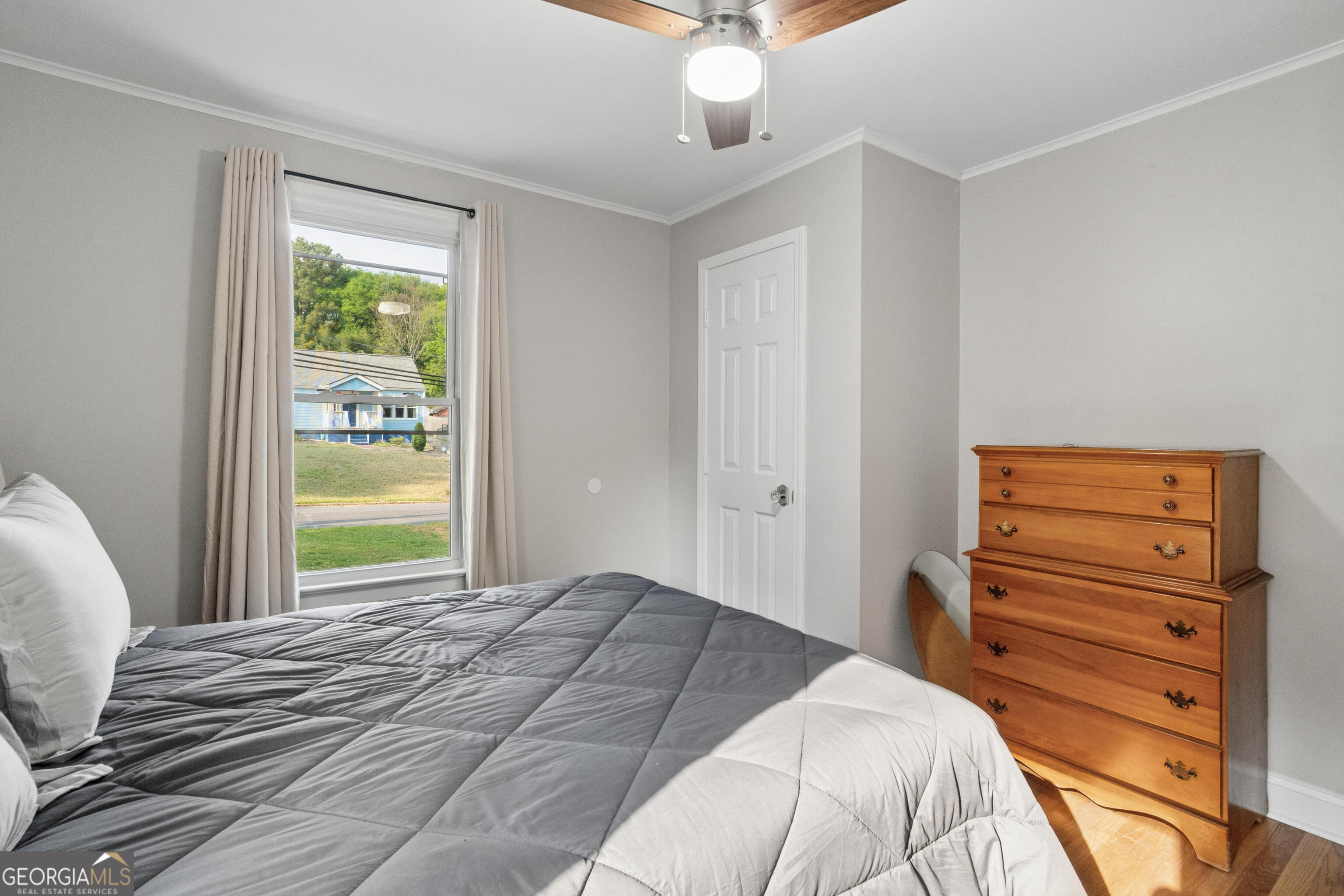 1215 Lyndale Drive Se Property Photo 19