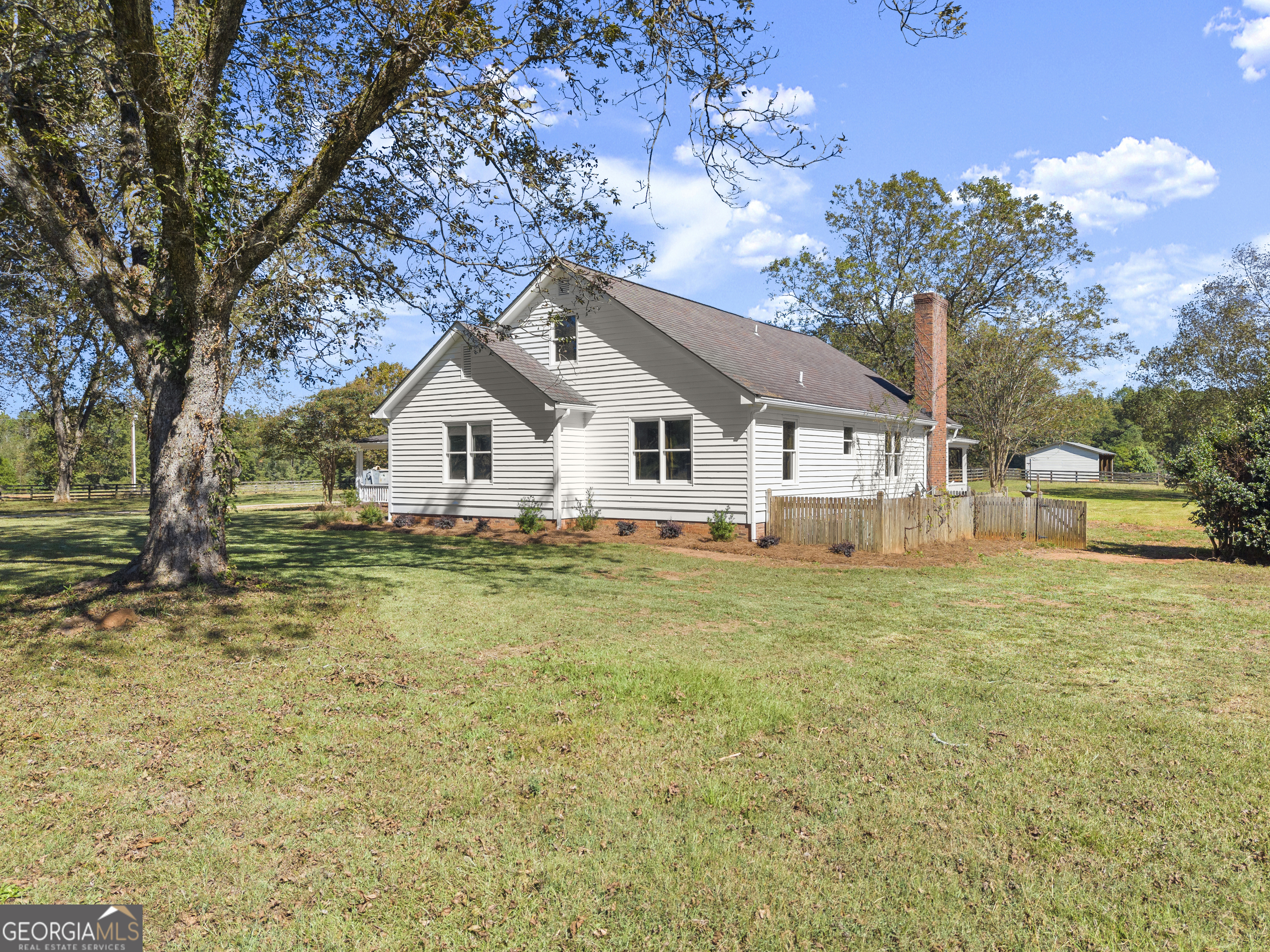 1972 Rest Haven Road Property Photo 5