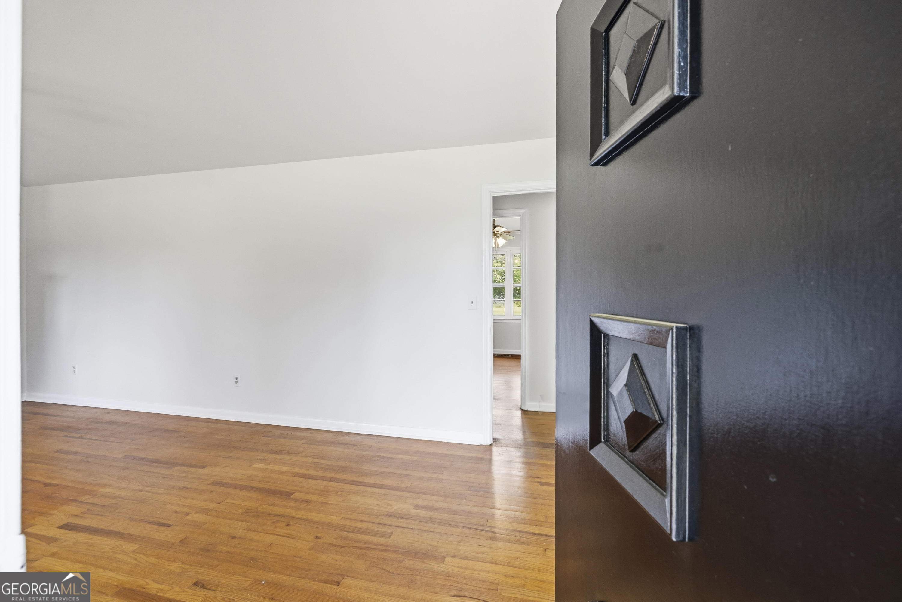93 Carlton Avenue Property Photo 6