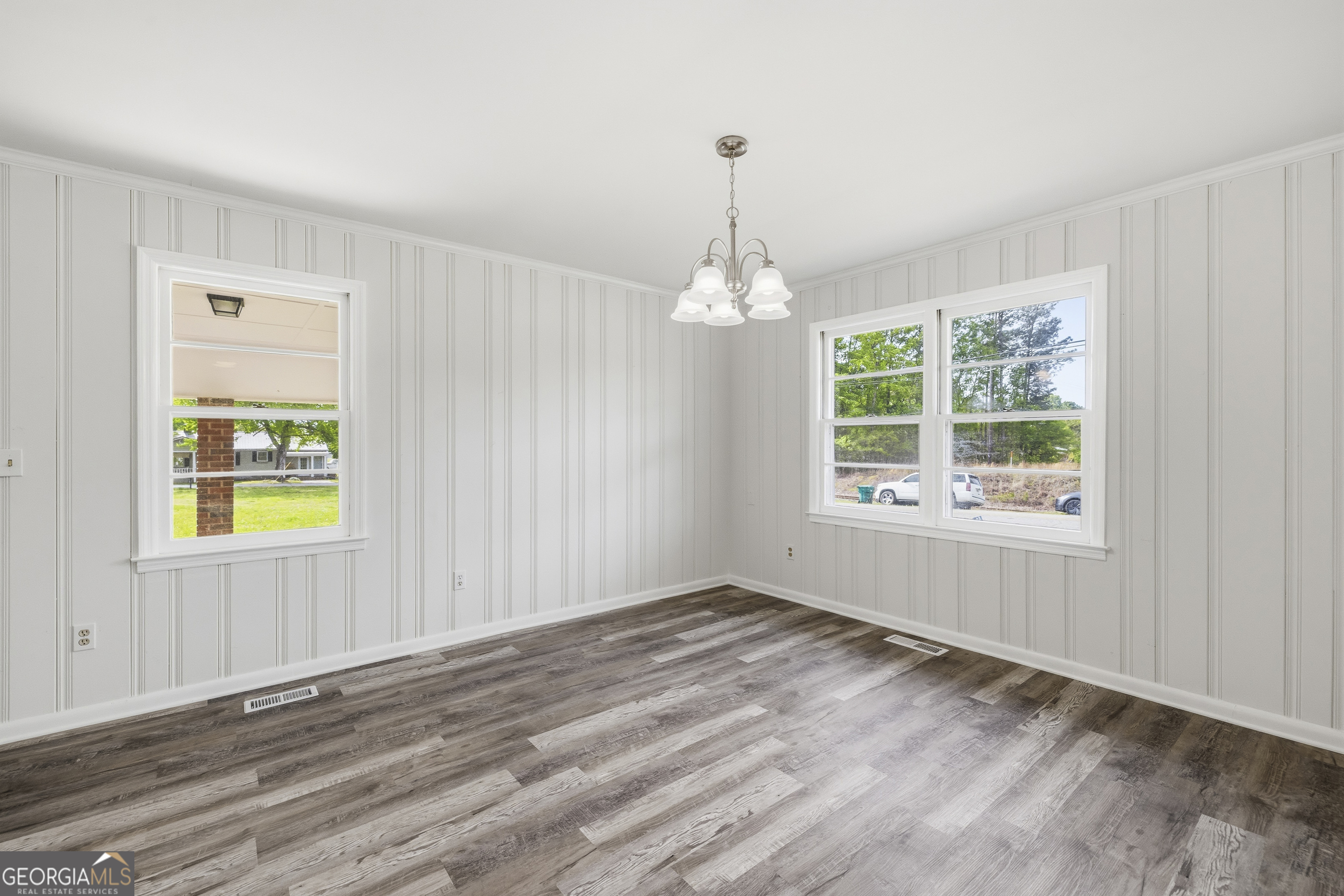 93 Carlton Avenue Property Photo 12