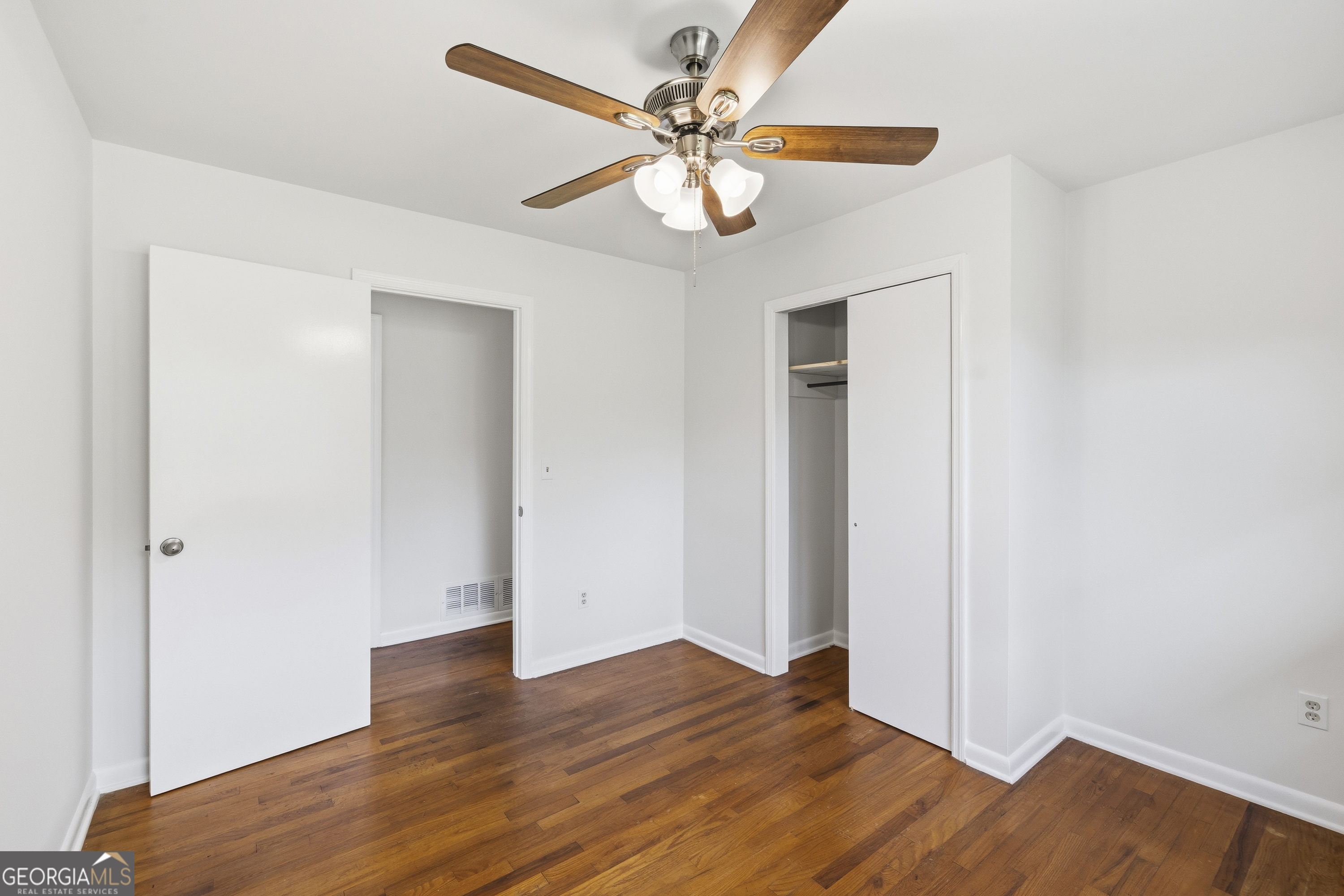 93 Carlton Avenue Property Photo 25