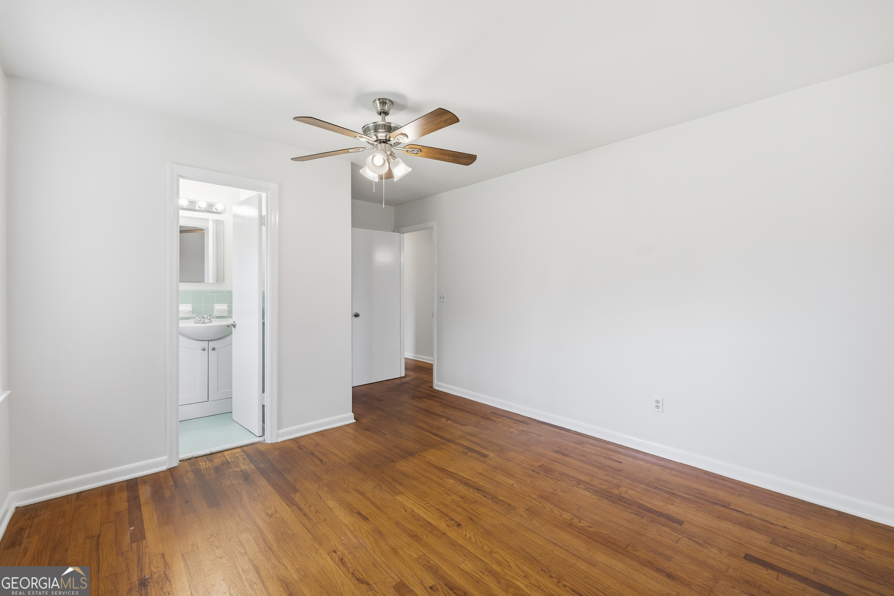 93 Carlton Avenue Property Photo 30
