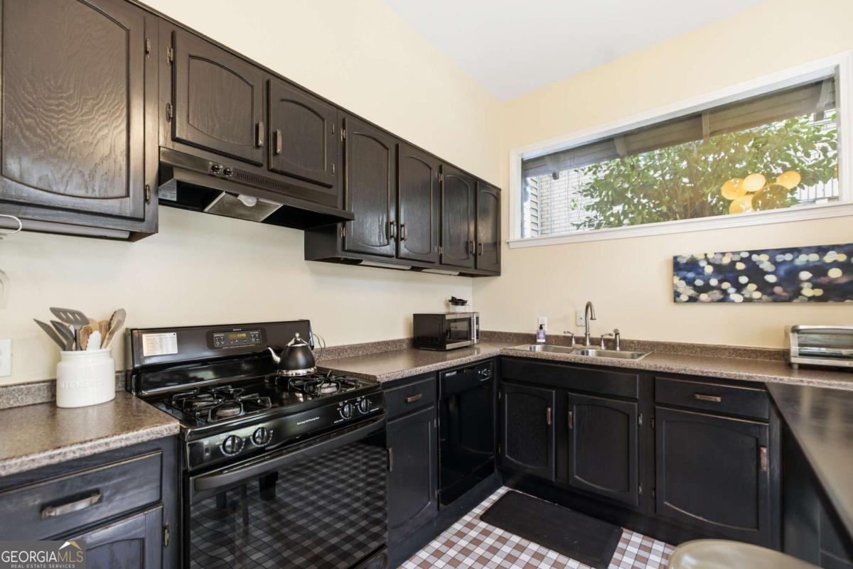 356 5th Street Ne Property Photo 12