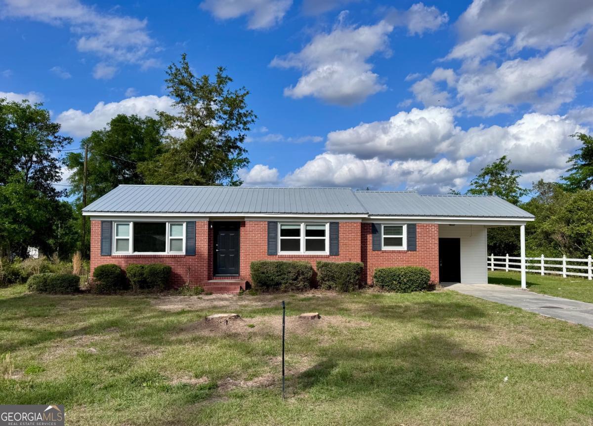 15 Dogwood Road Property Photo 1