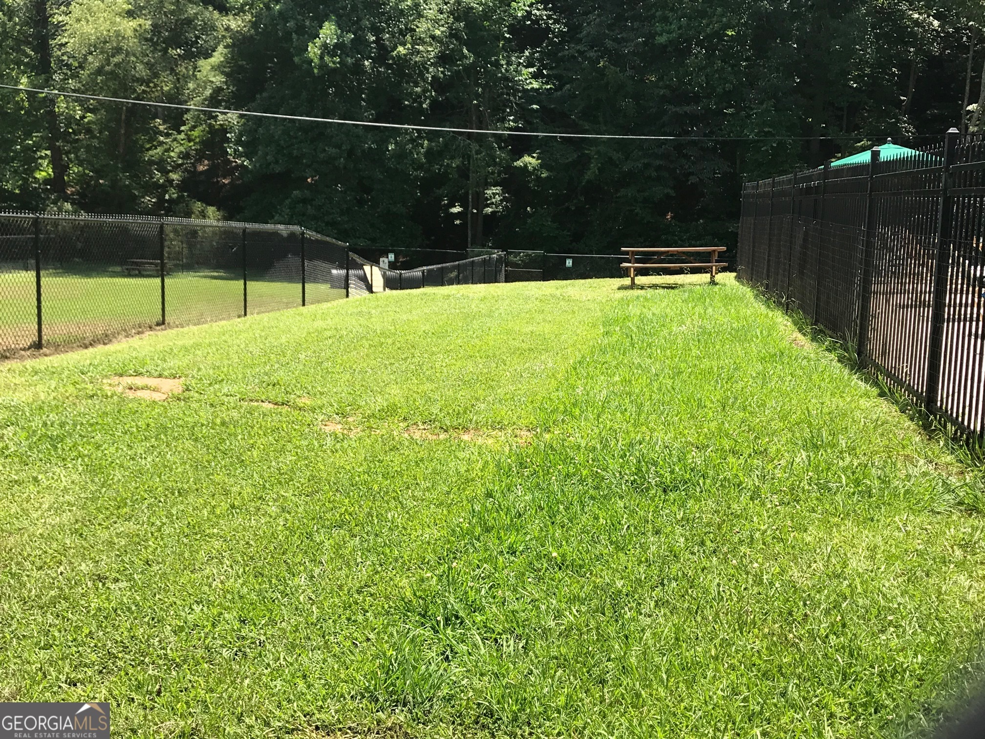 525 Camber Court Property Photo 9