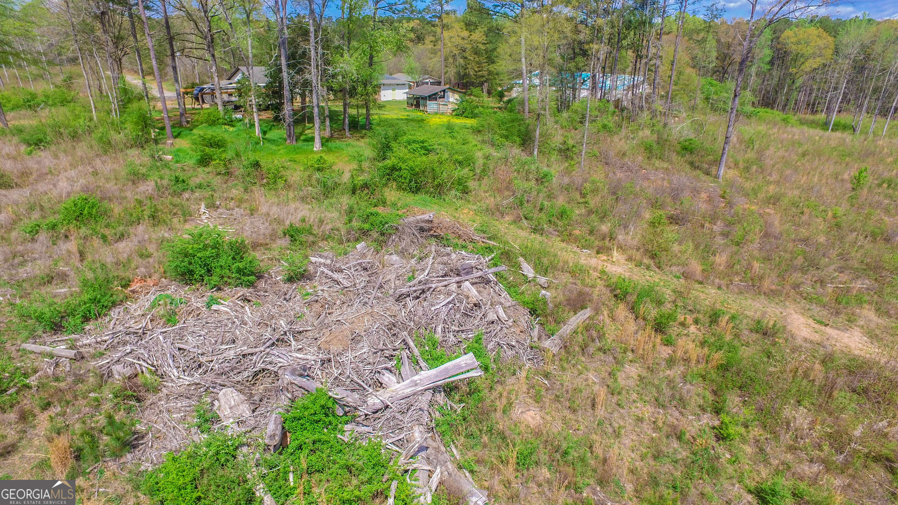2185 Highway 85 Property Photo 4