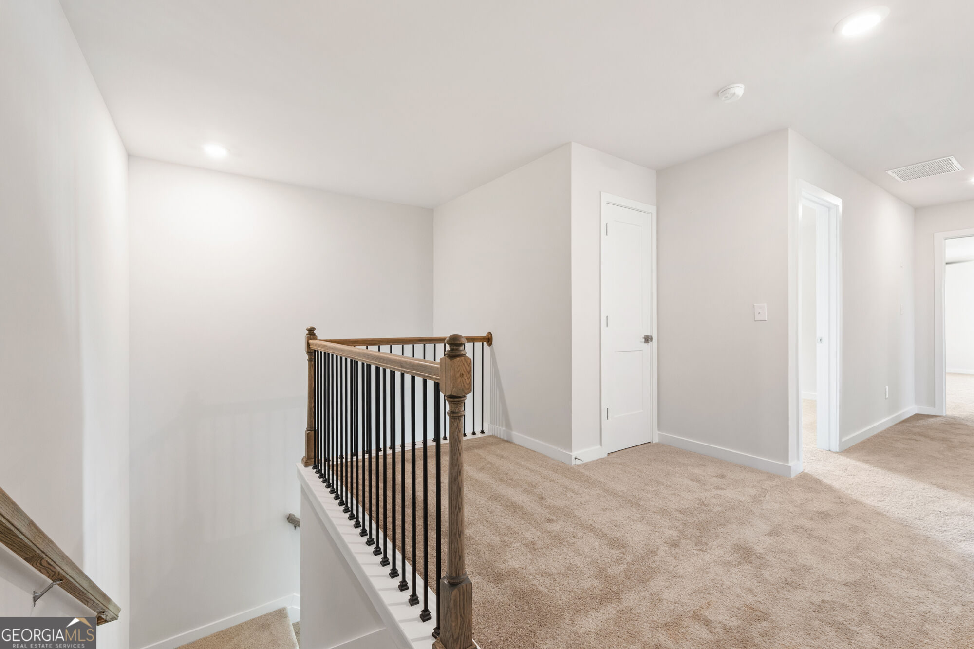 342 Jarrett Street Property Photo 8