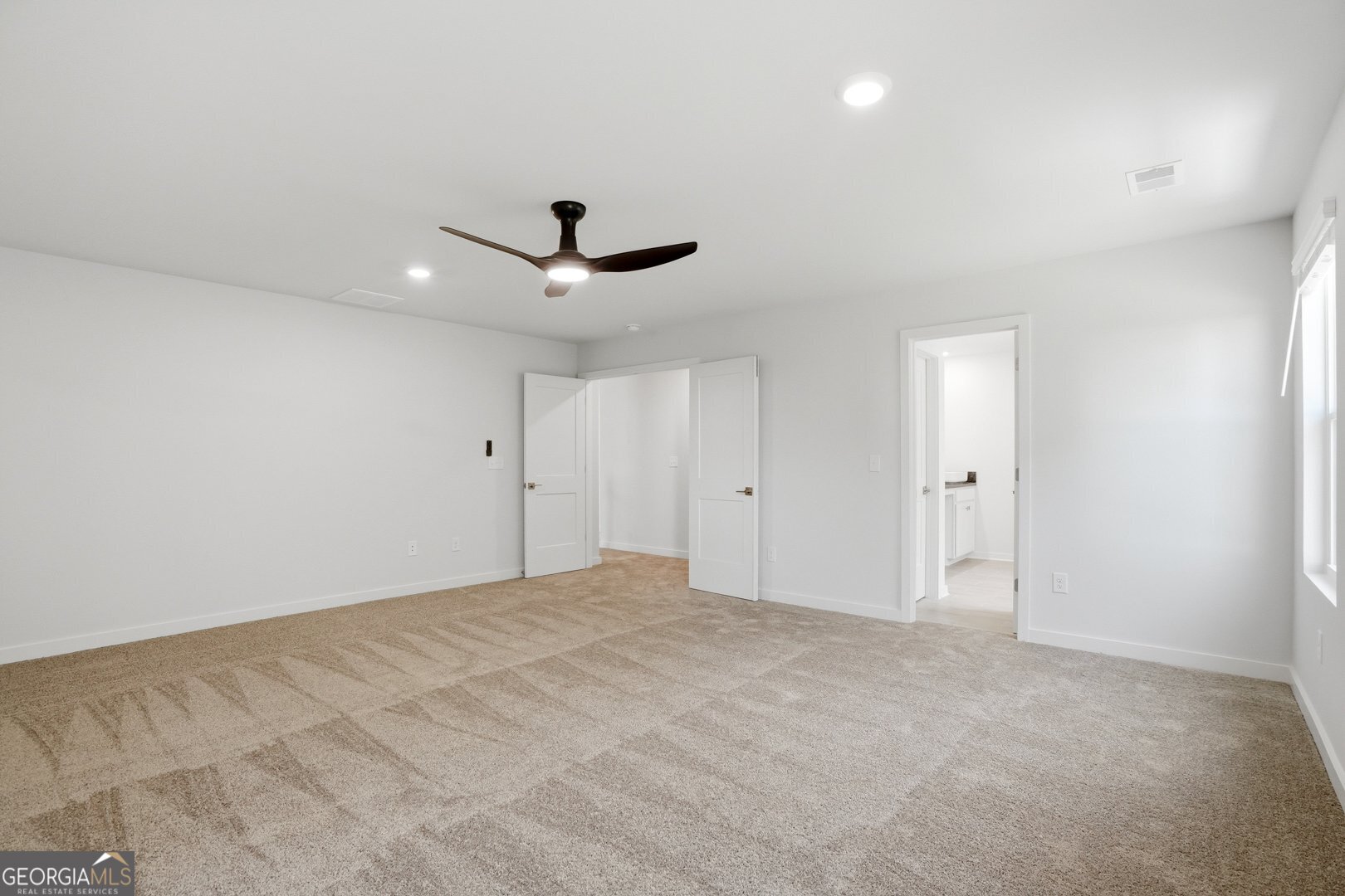 344 Jarrett Street Property Photo 14