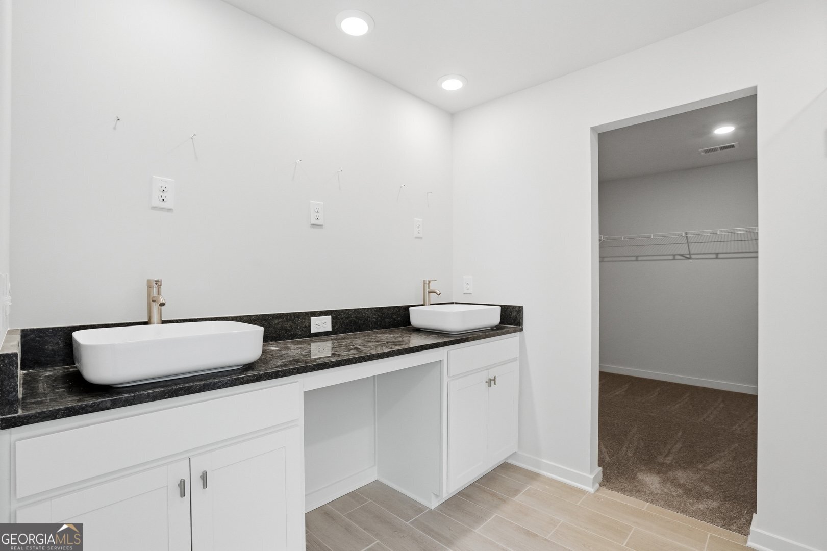 344 Jarrett Street Property Photo 15