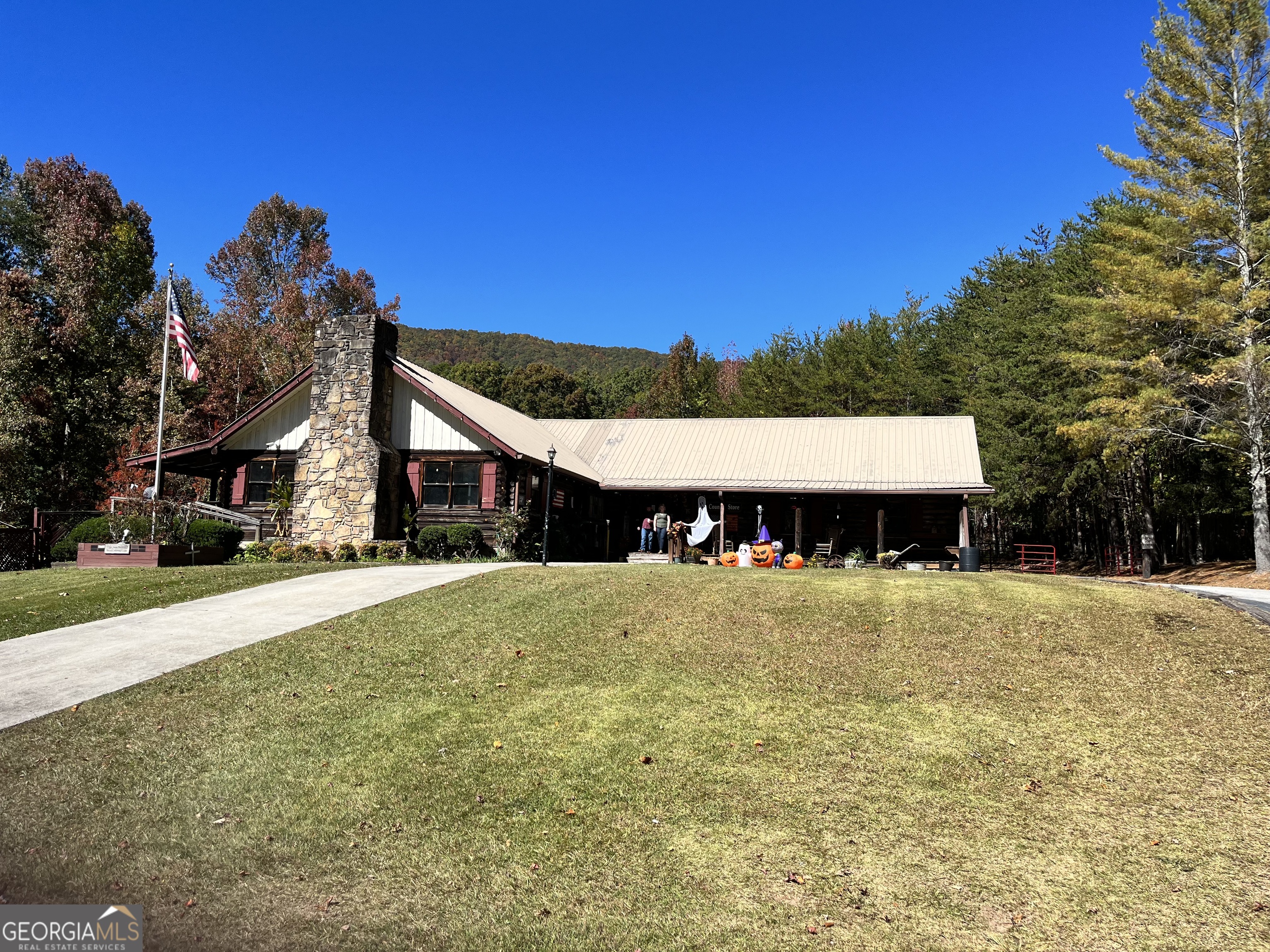 146 Canyon Pass Property Photo 21