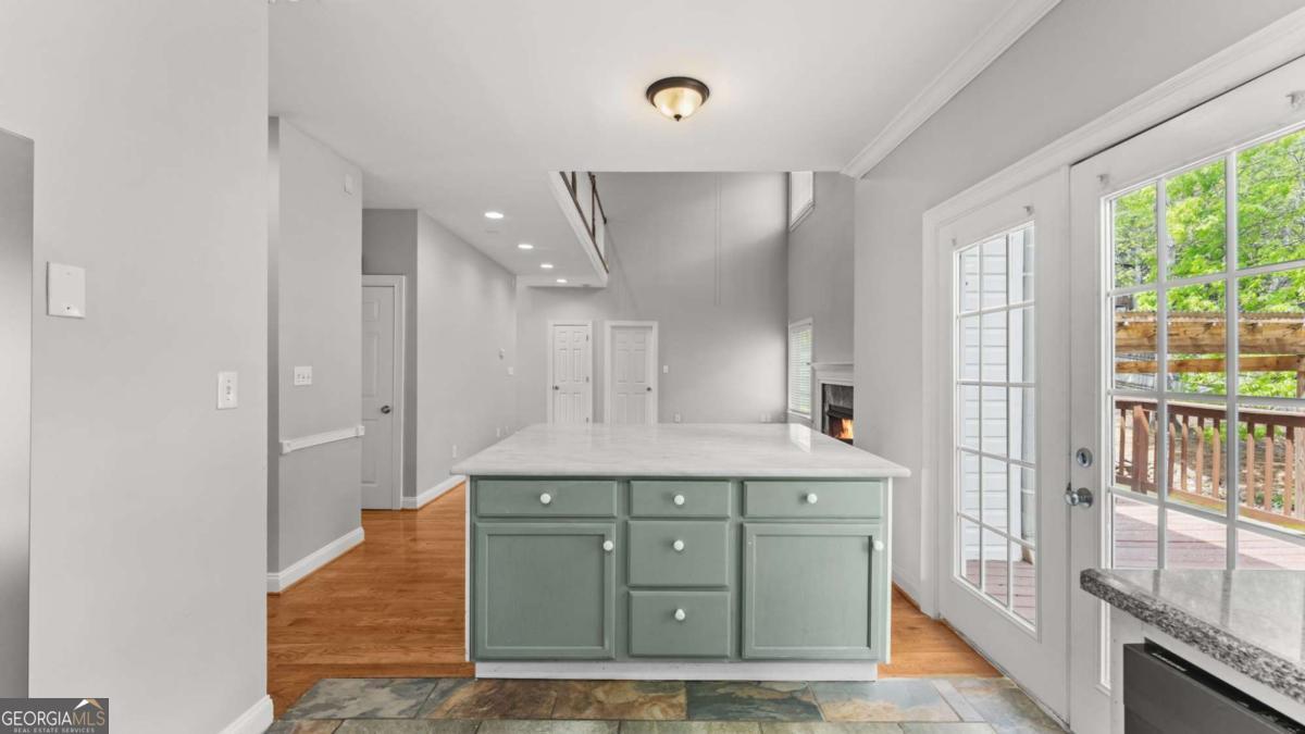 24 Saddlebrook Drive Se Property Photo 10