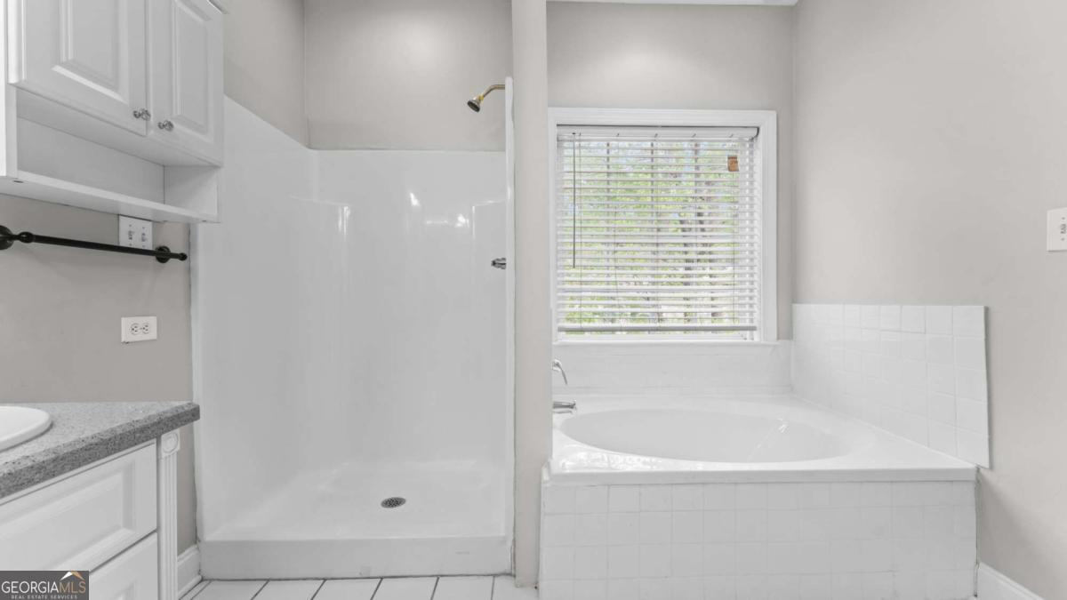 24 Saddlebrook Drive Se Property Photo 20
