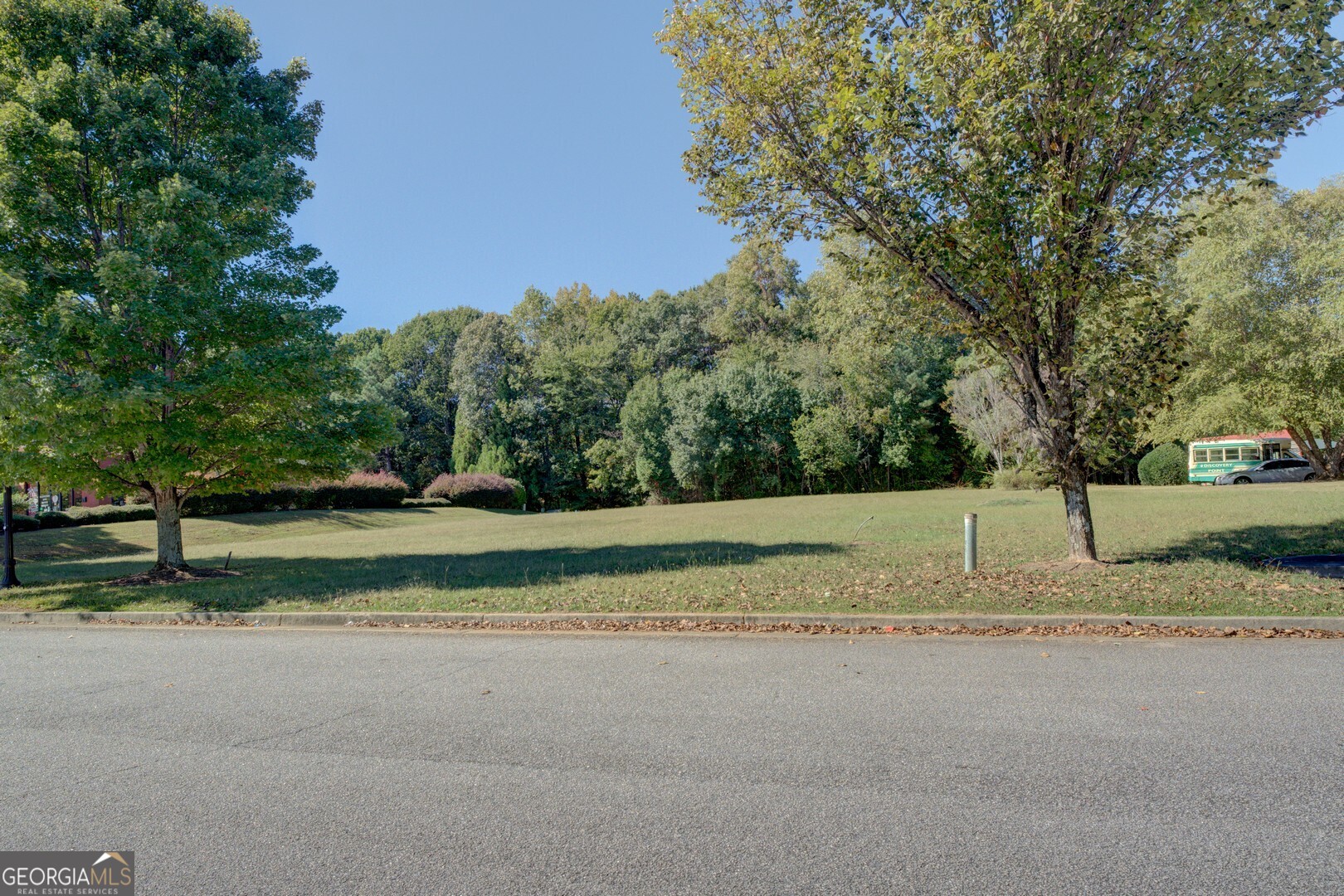 10146 Carlin Drive Property Photo 7